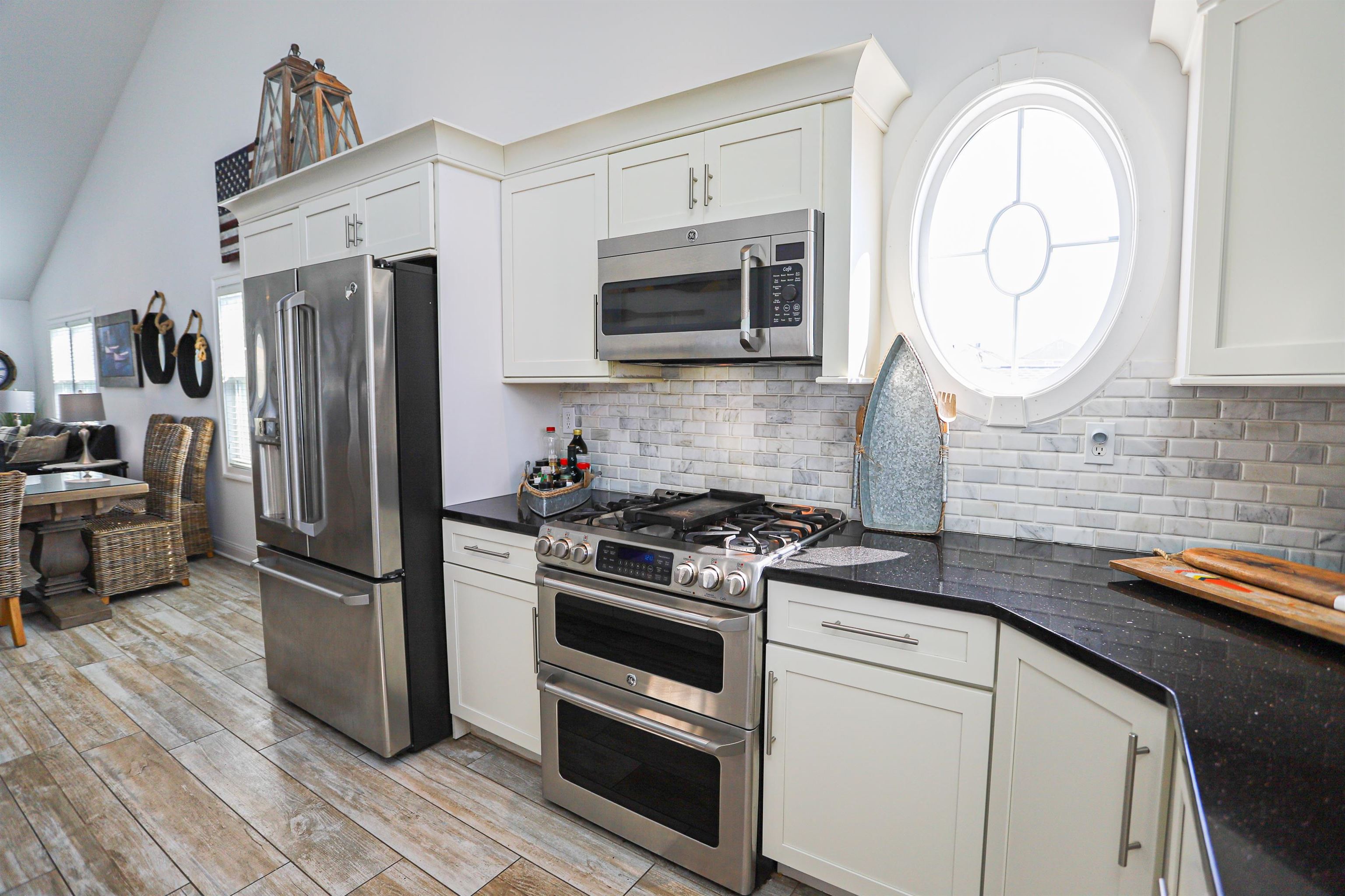 285 78th Street - Picture 10