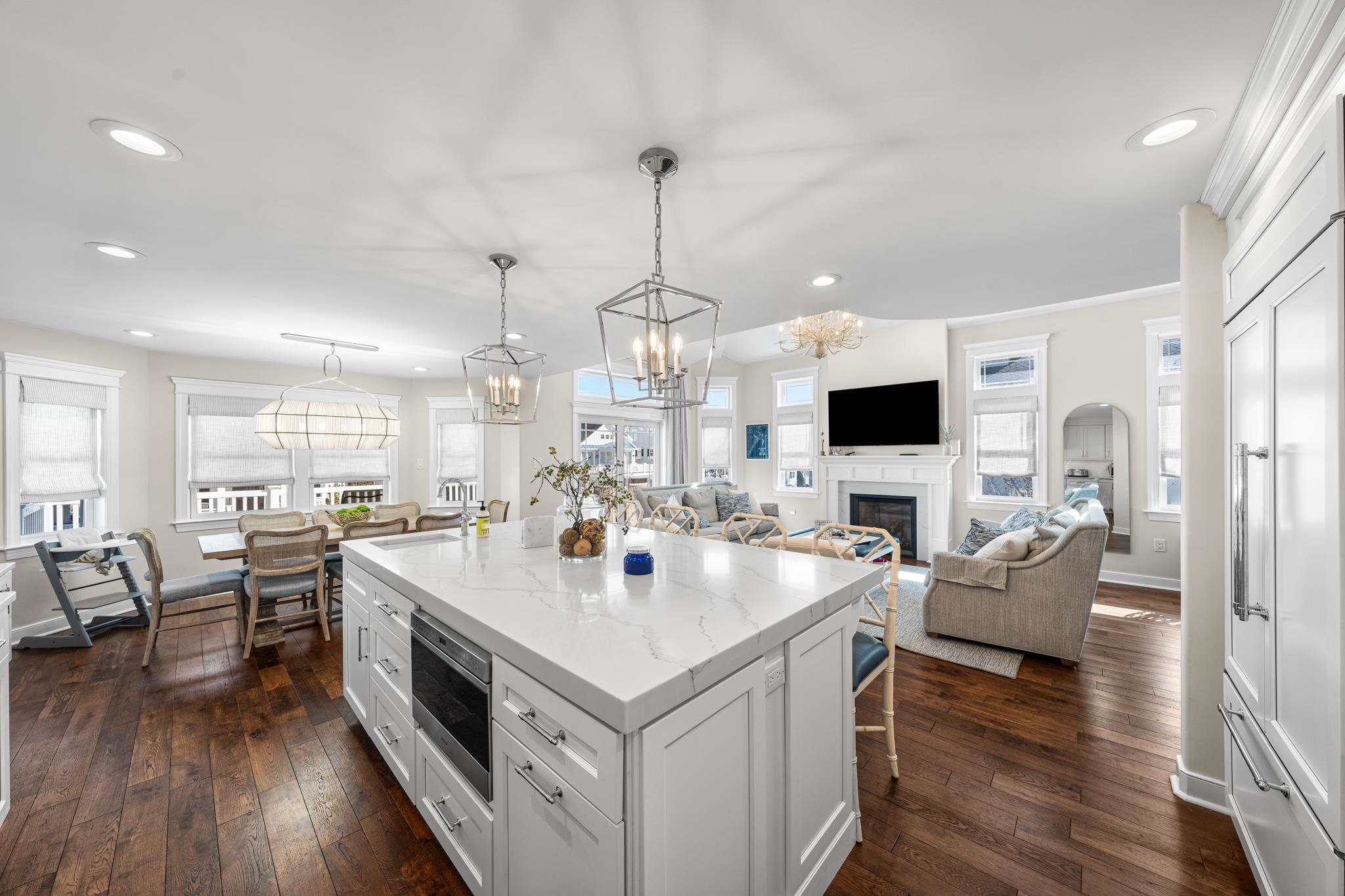 40 E 13th Street - Picture 19