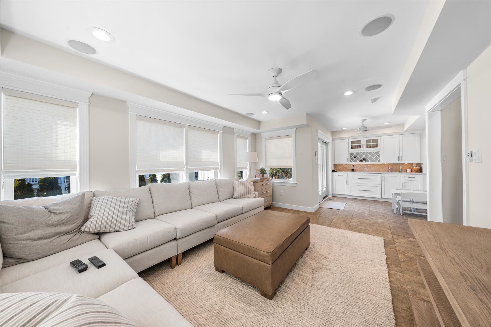 40 E 13th Street - Picture 25