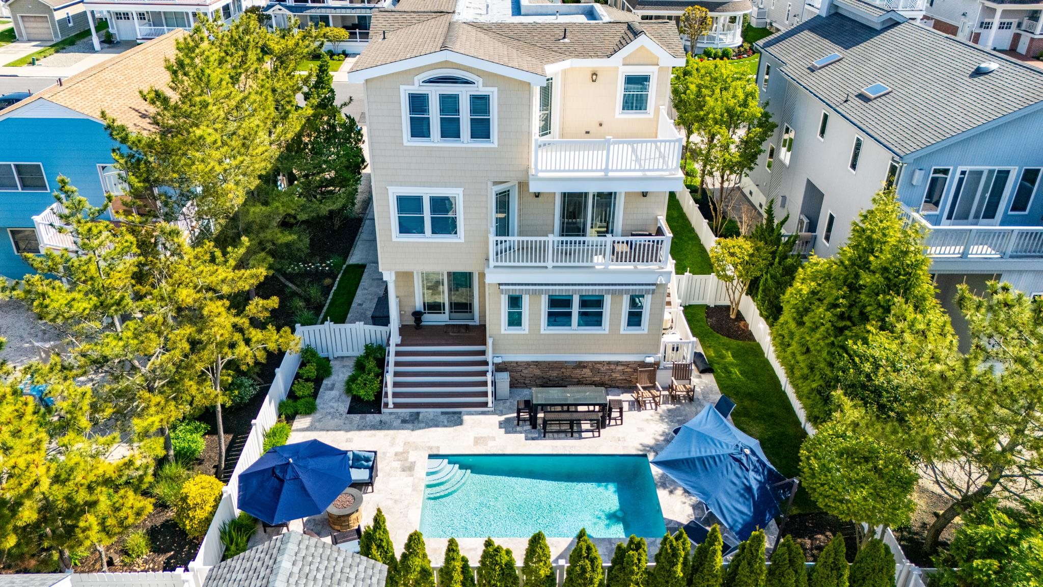 40 E 13th Street - Picture 7