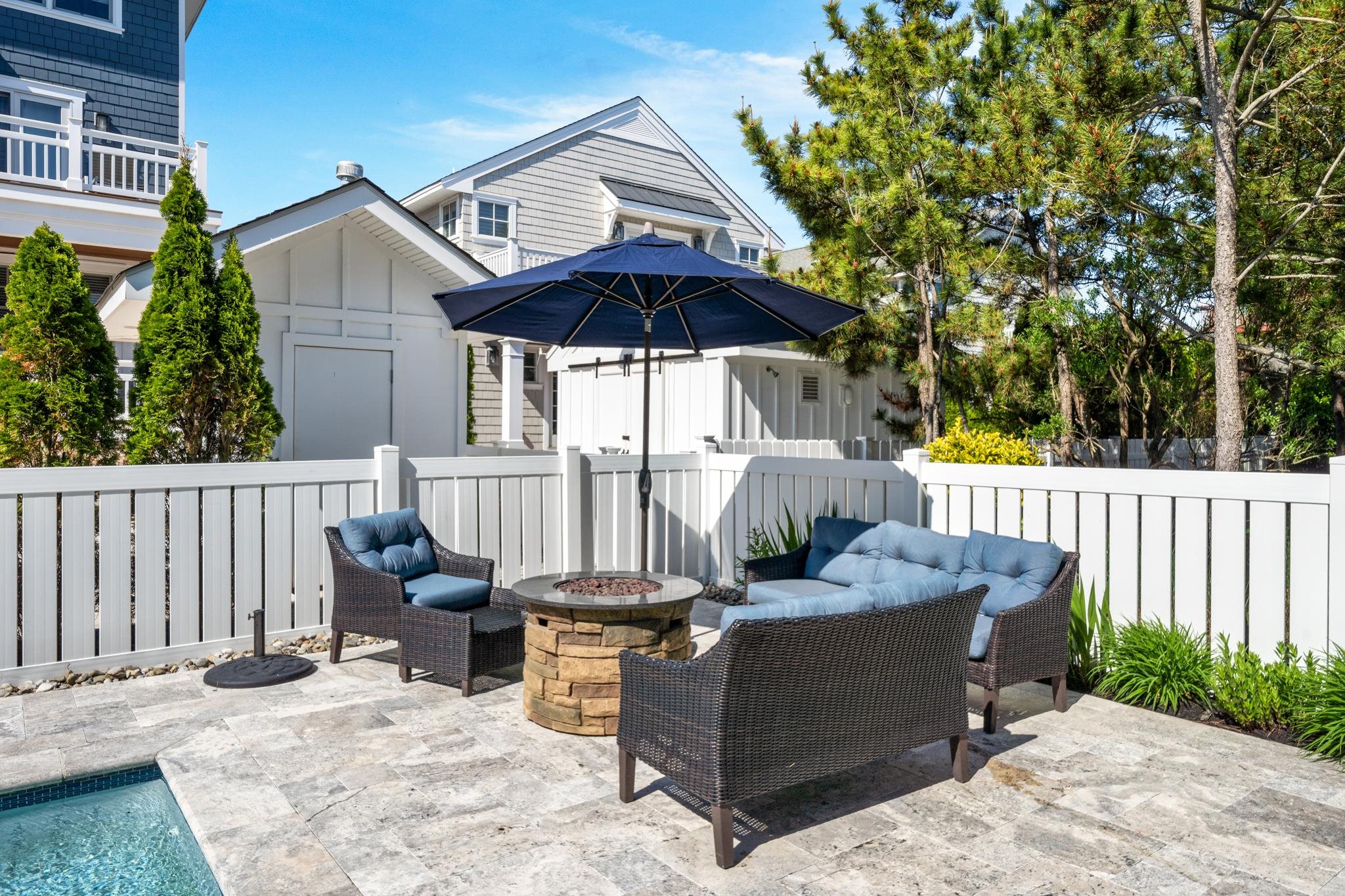 40 E 13th Street - Picture 10