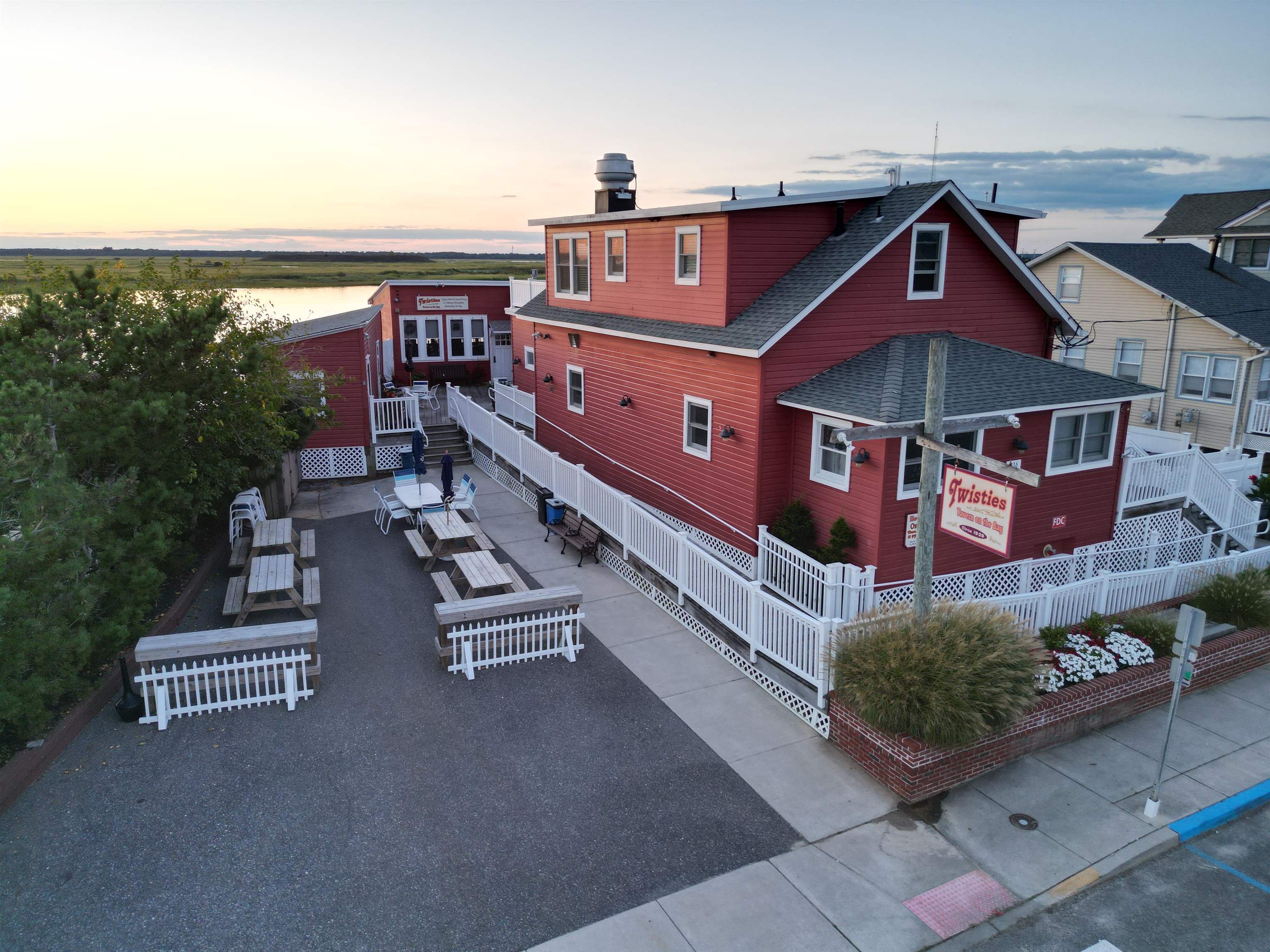  236 S Bayview Drive - Strathmere