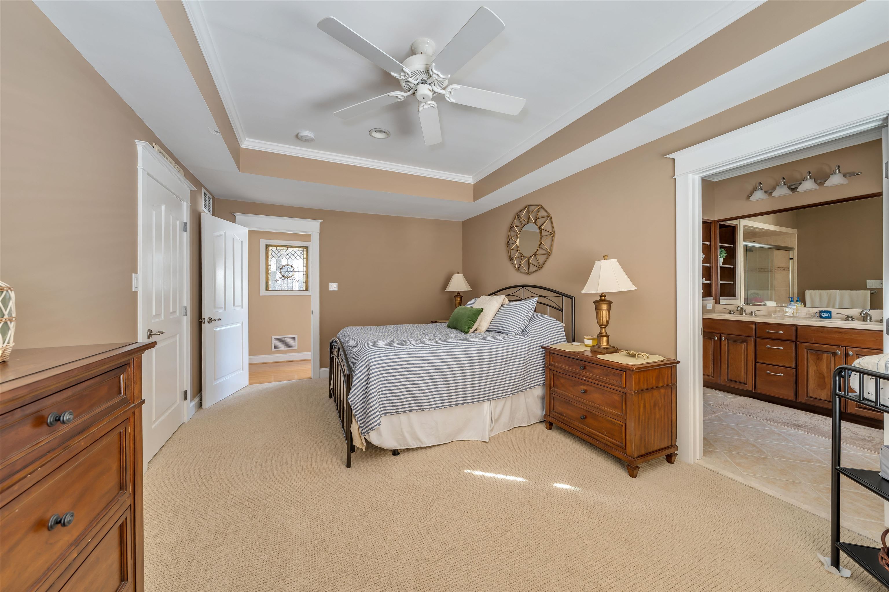 56 E 22nd Street - Picture 13