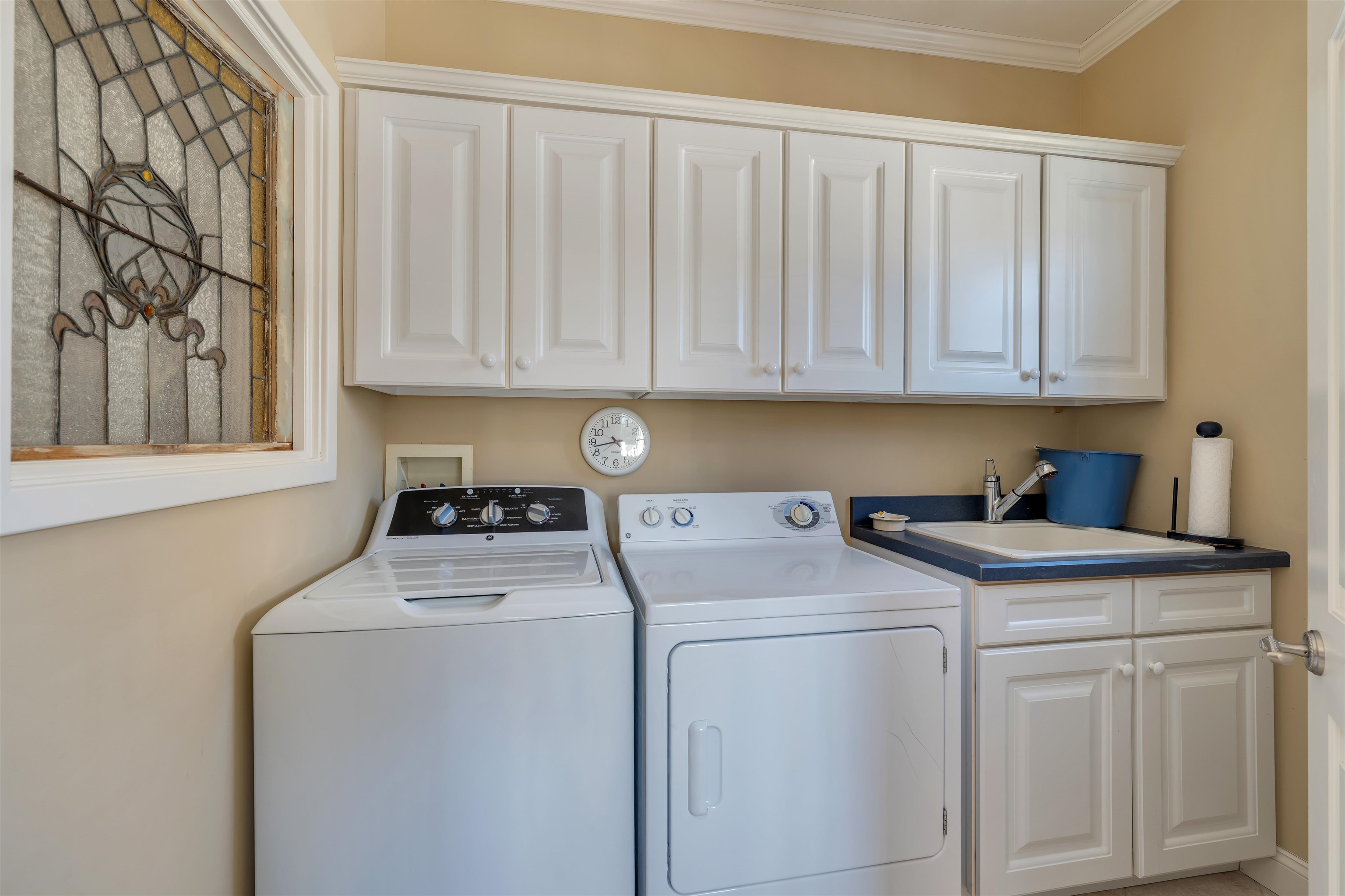 56 E 22nd Street - Picture 15