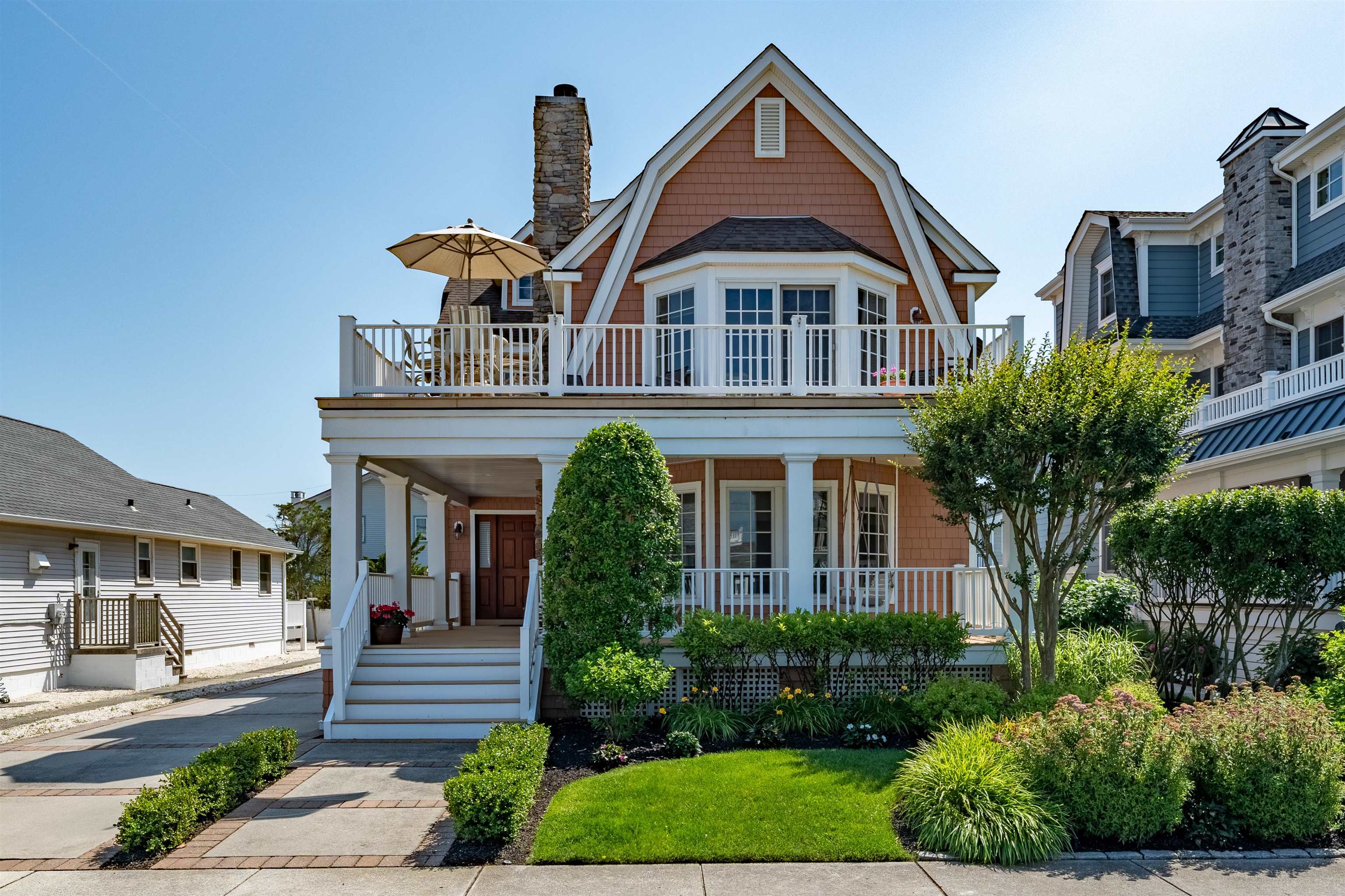 56 E 22nd Street - Picture 3