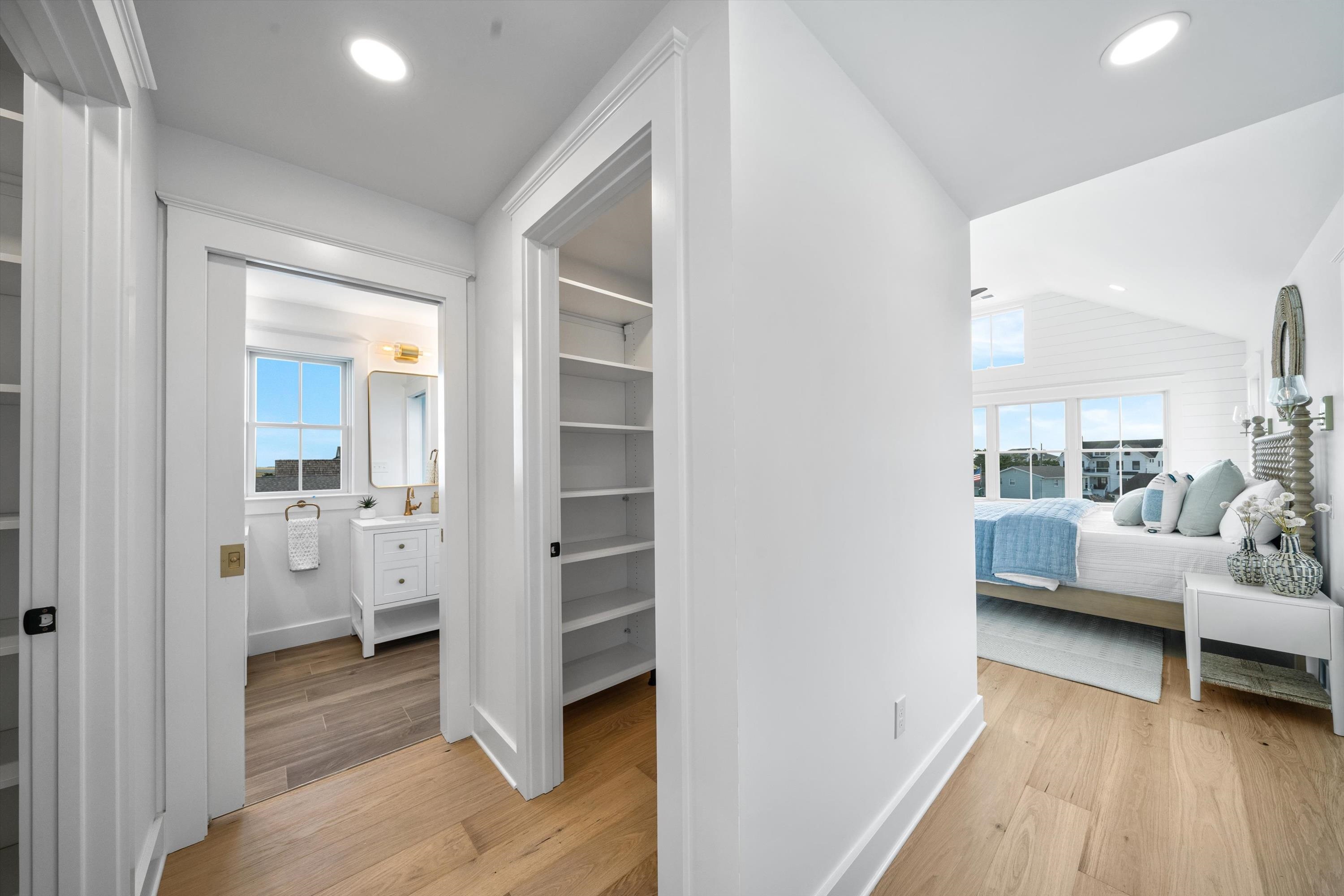 2 2nd Drive - Picture 20