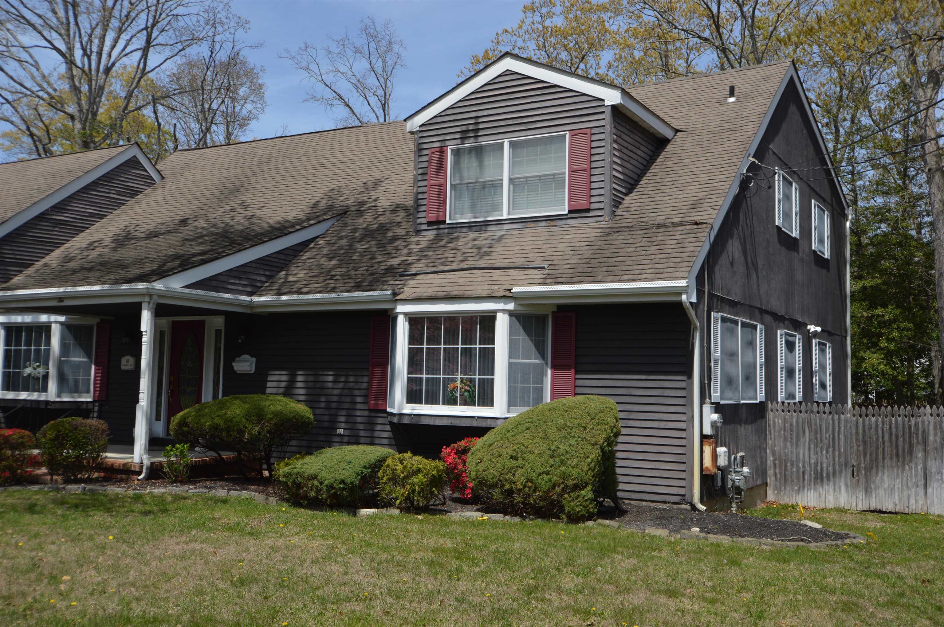 10 Timberlea Lane 
