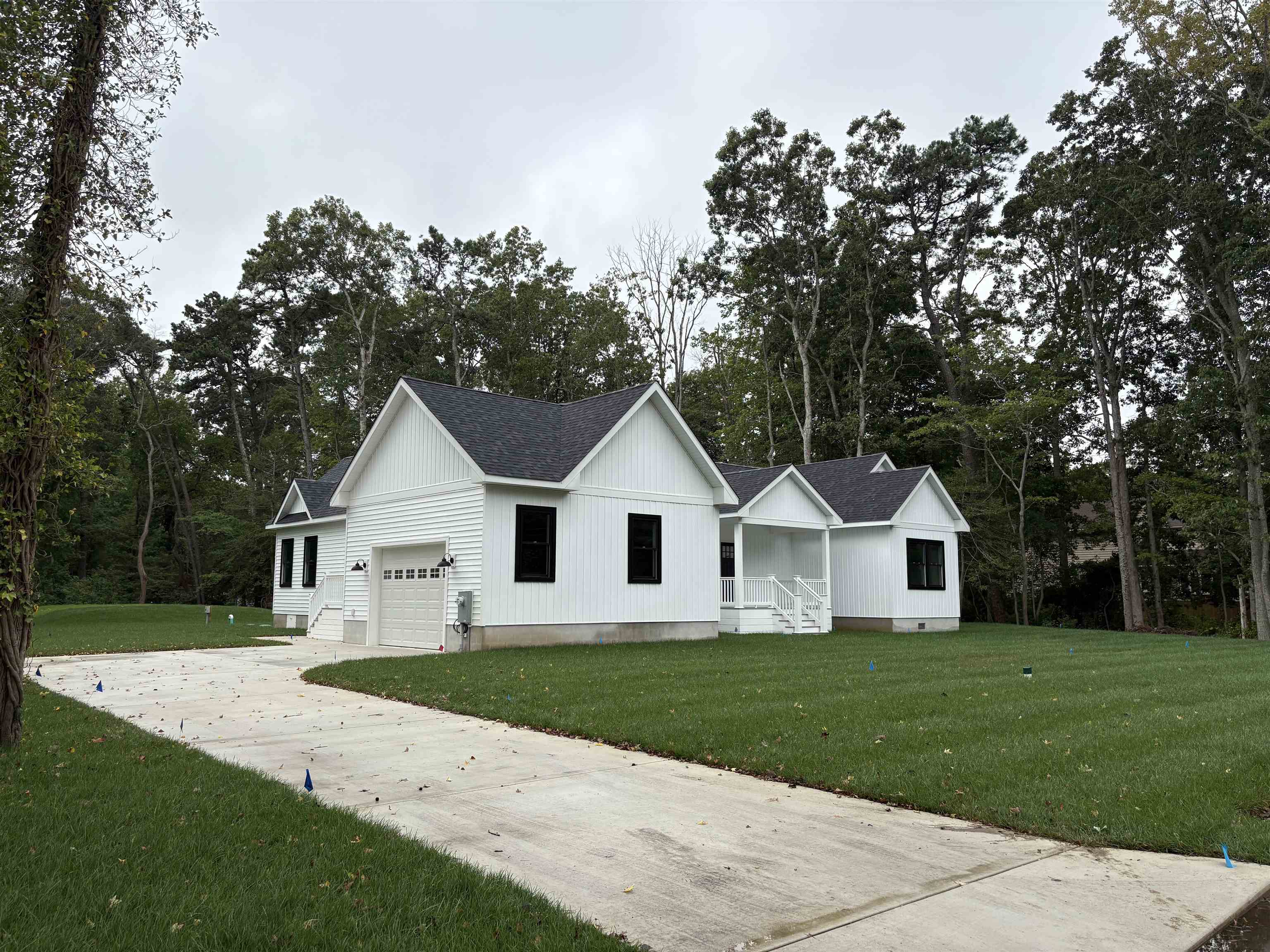 445 Dias Creek Road - Picture 1