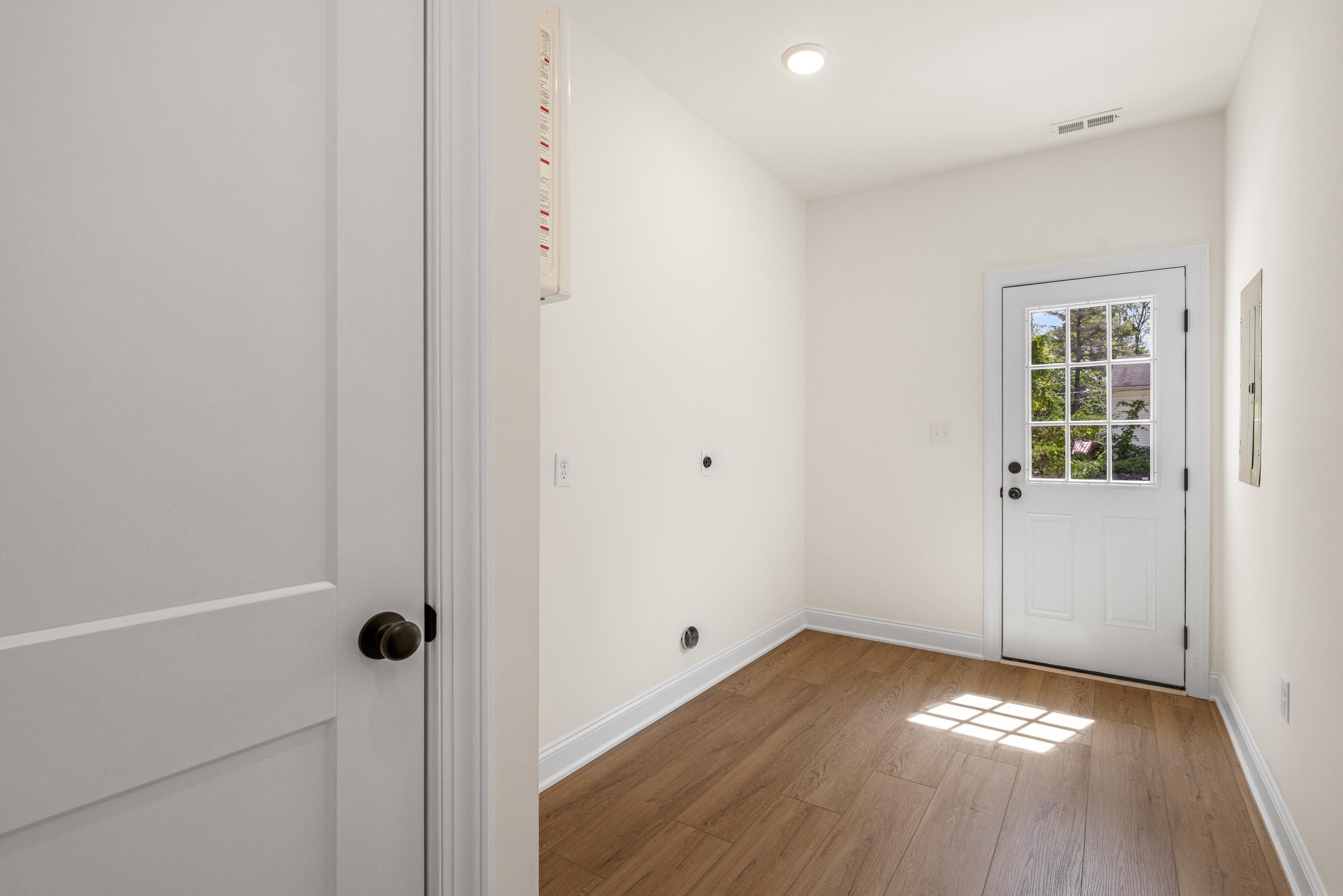 445 Dias Creek Road - Picture 14