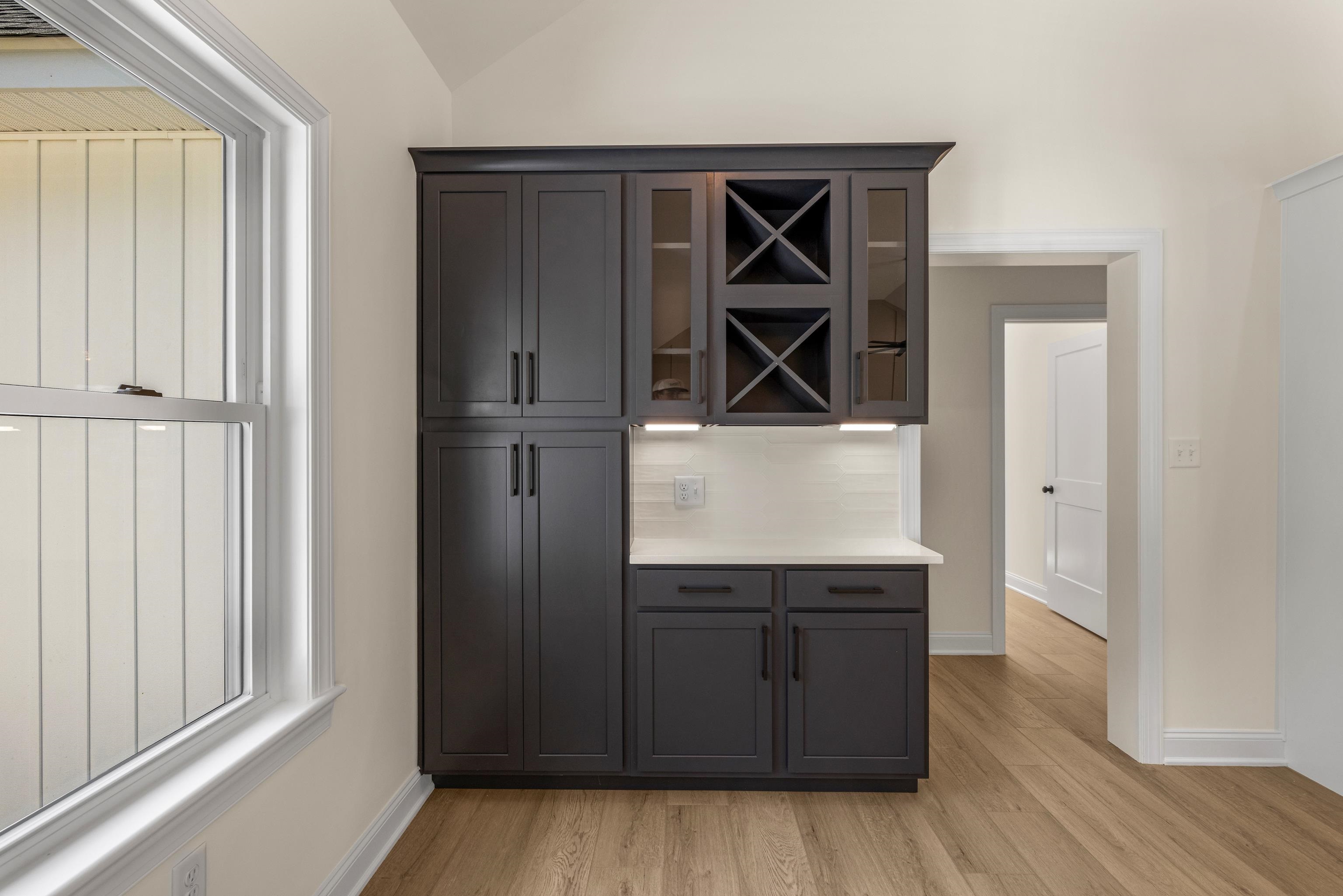 445 Dias Creek Road - Picture 8