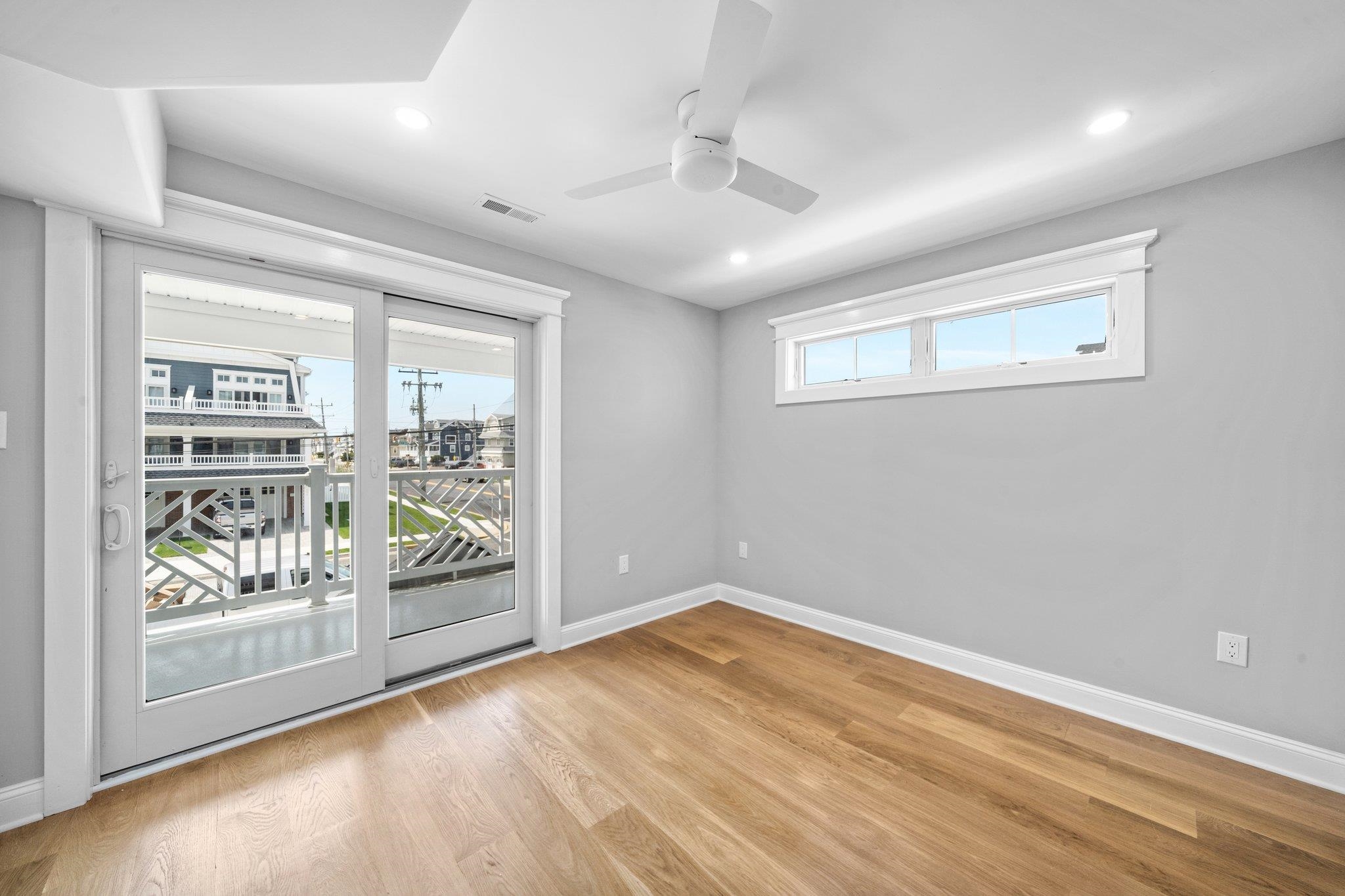 297 24th Street - Picture 22