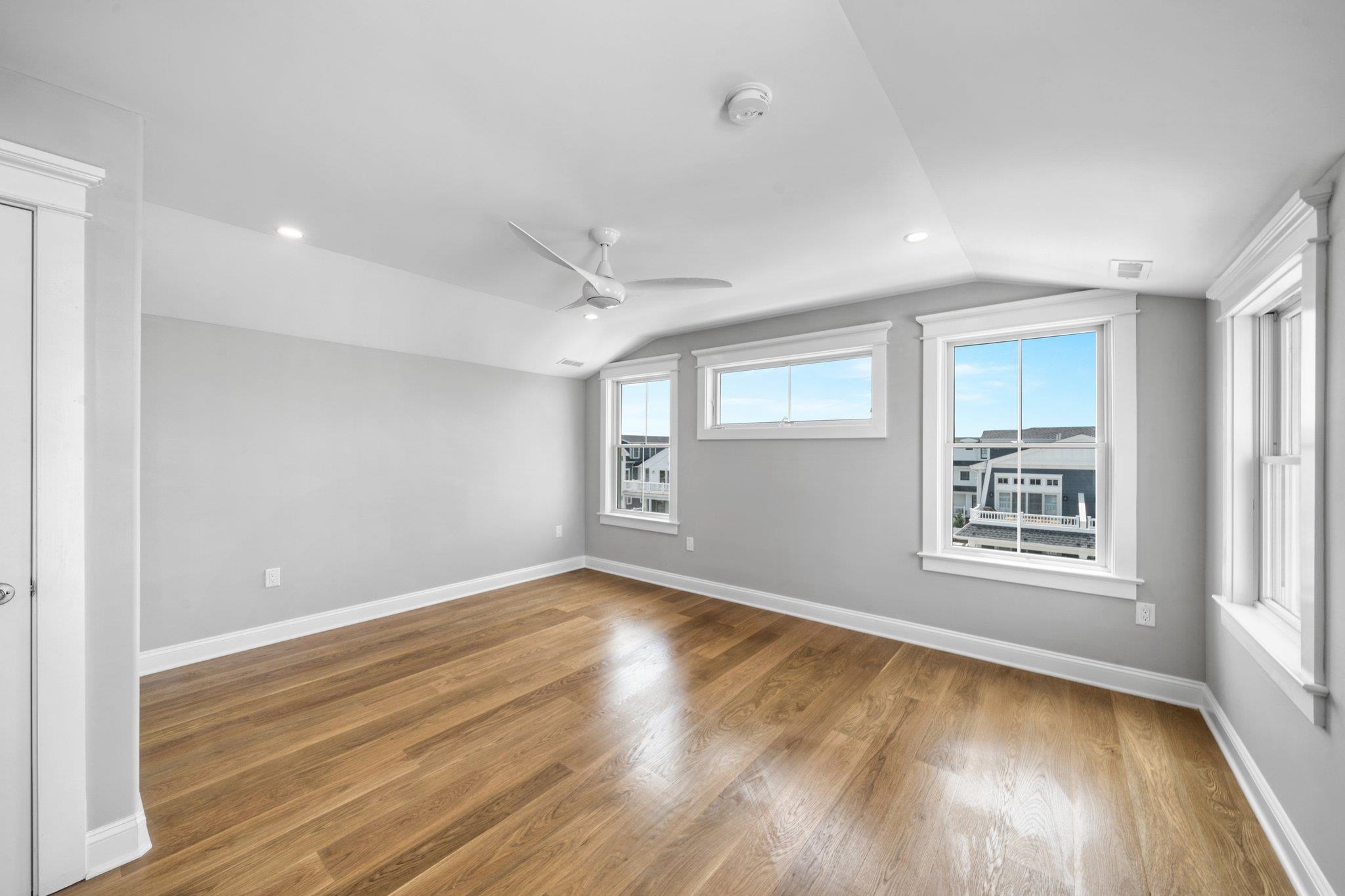 297 24th Street - Picture 41
