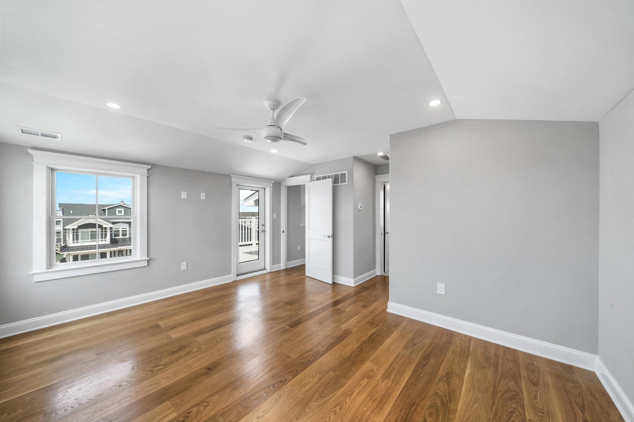 297 24th Street - Picture 42