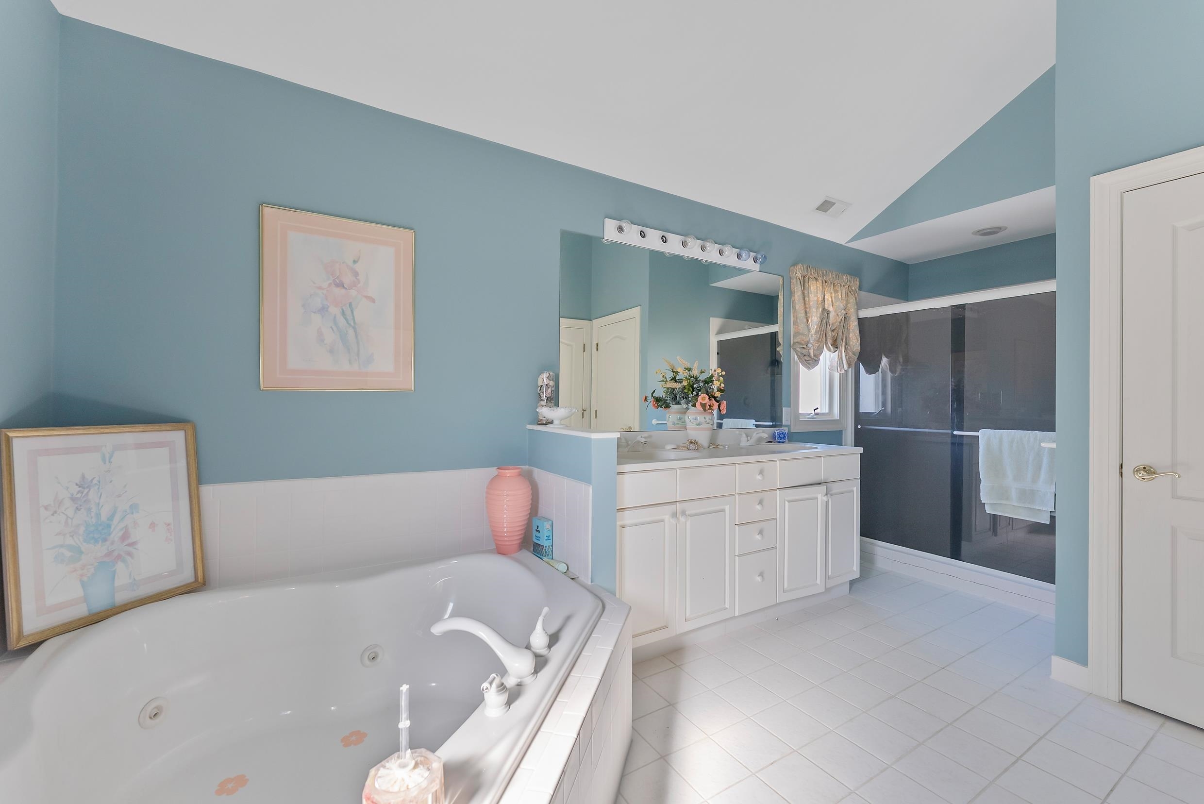 7423 Ocean Drive