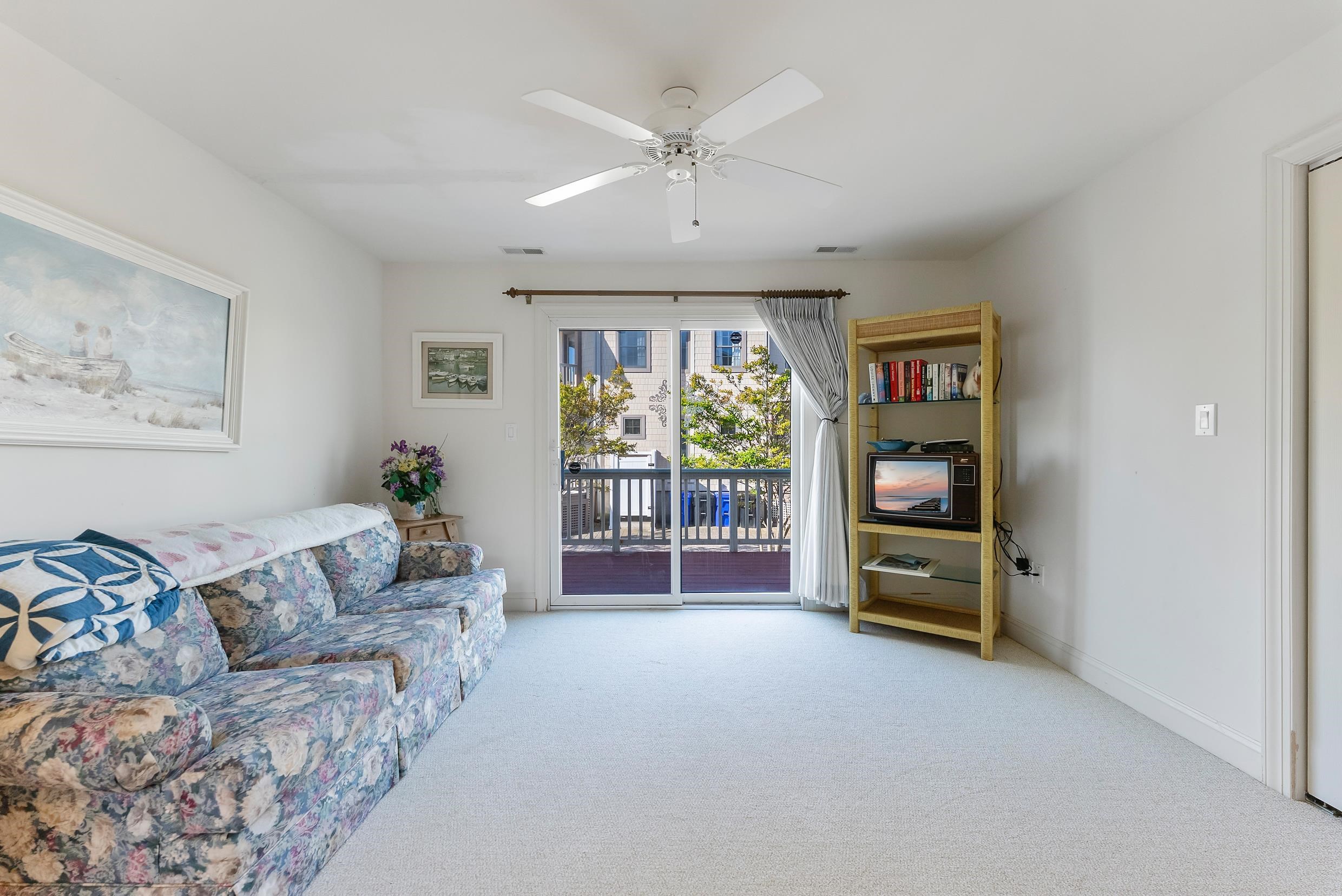 7423 Ocean Drive