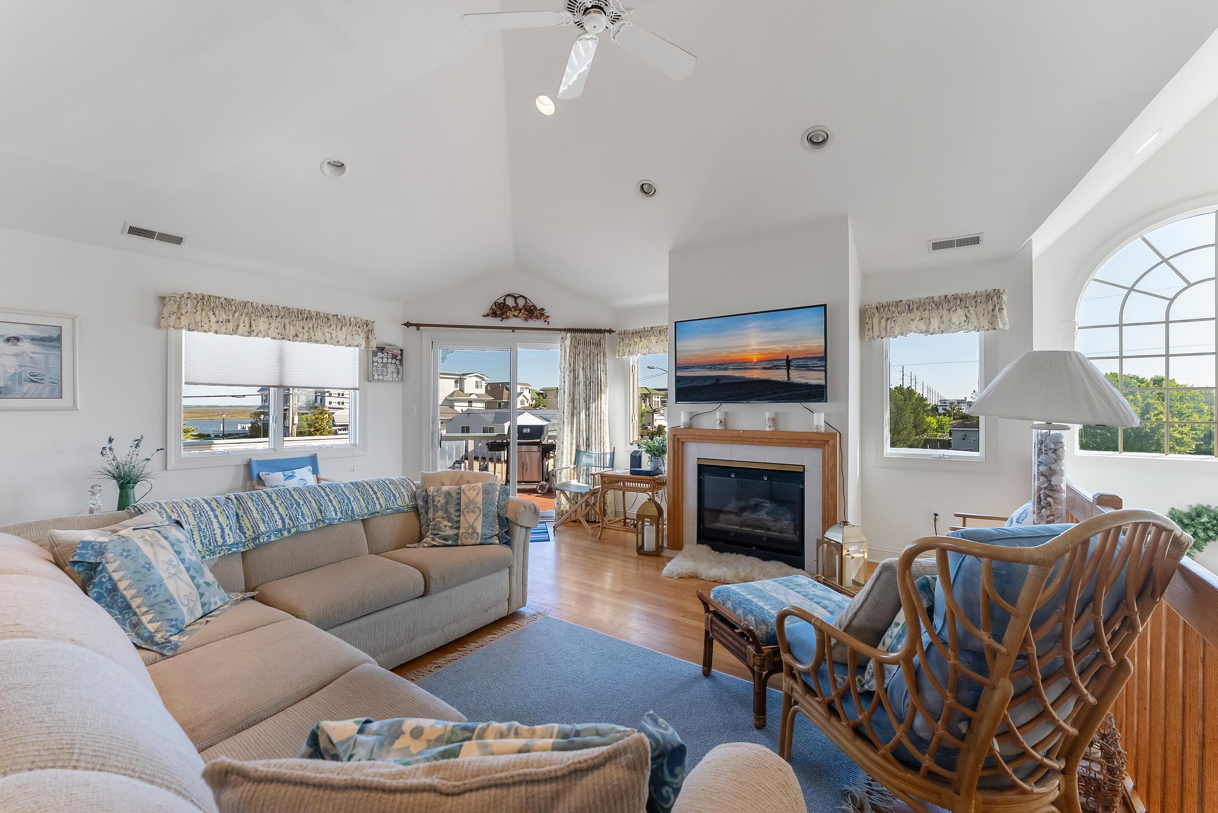 7423 Ocean Drive