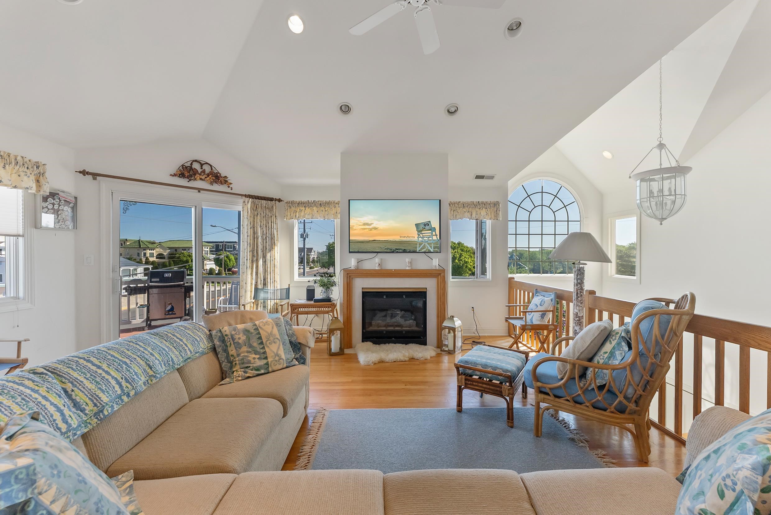 7423 Ocean Drive