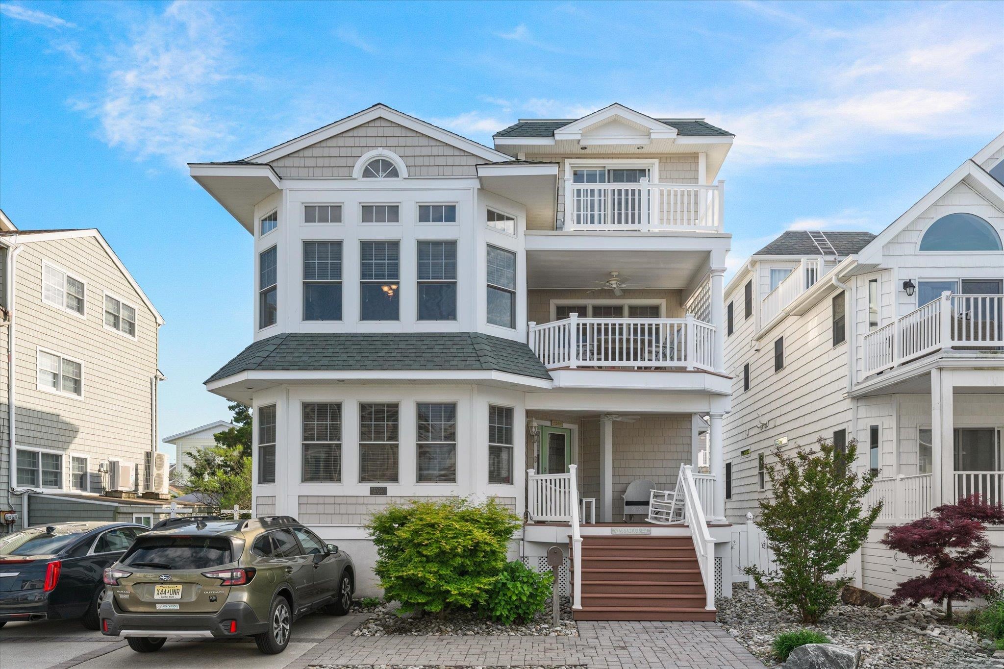 712 Sunrise Drive