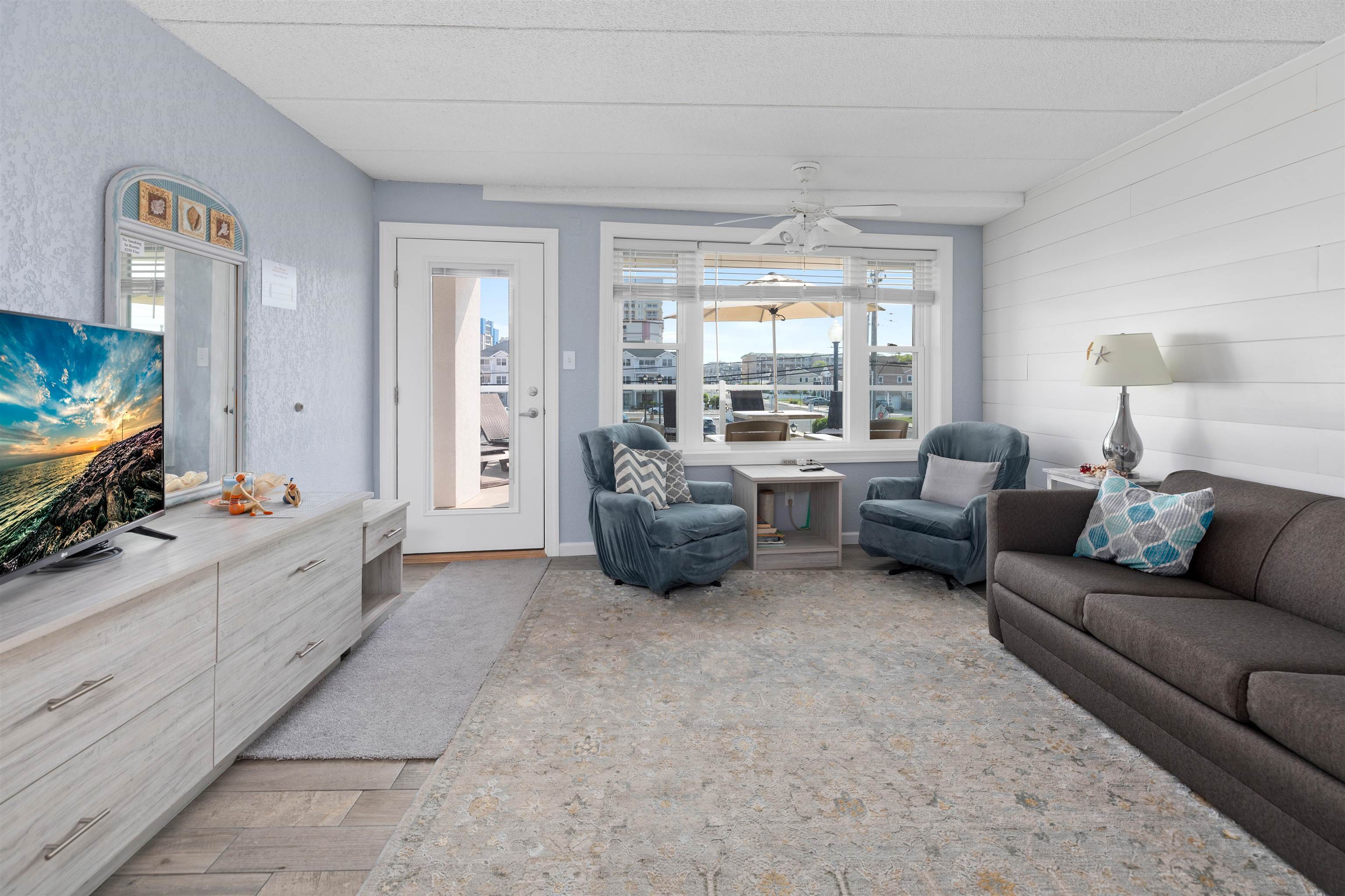 9103 Atlantic Avenue