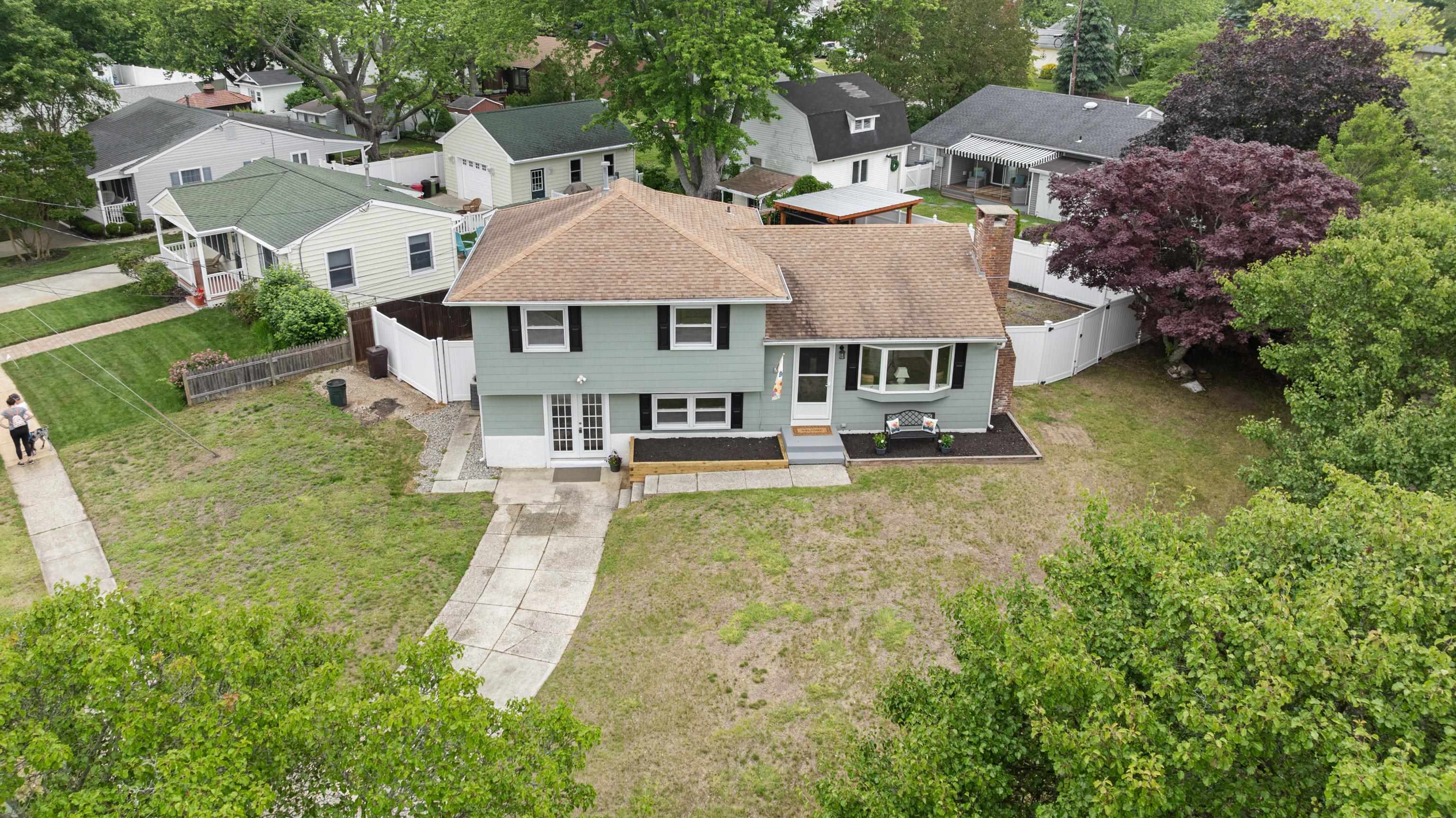 The deSatnick Real Estate Team