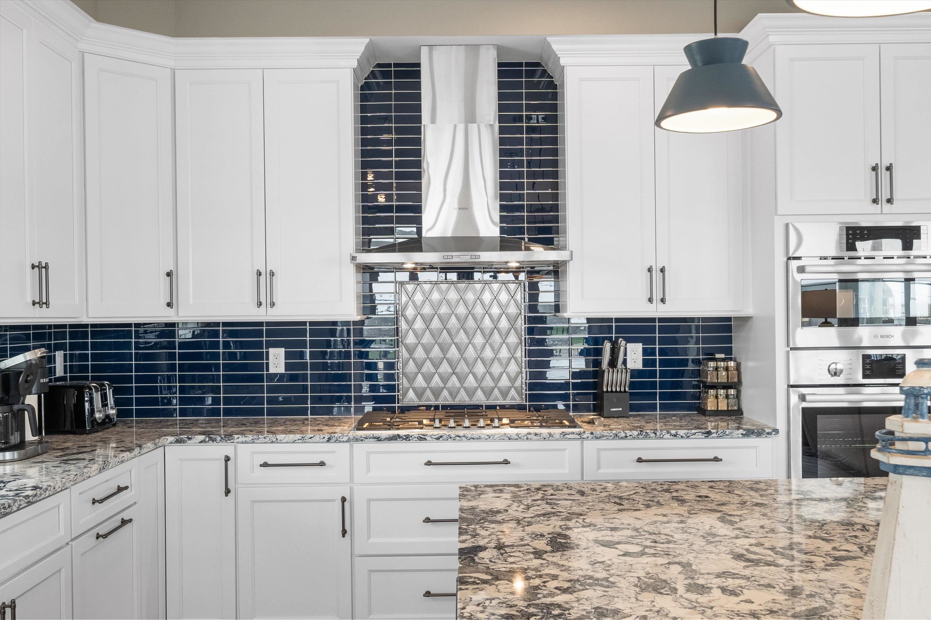 2958 Avalon Avenue - Picture 13