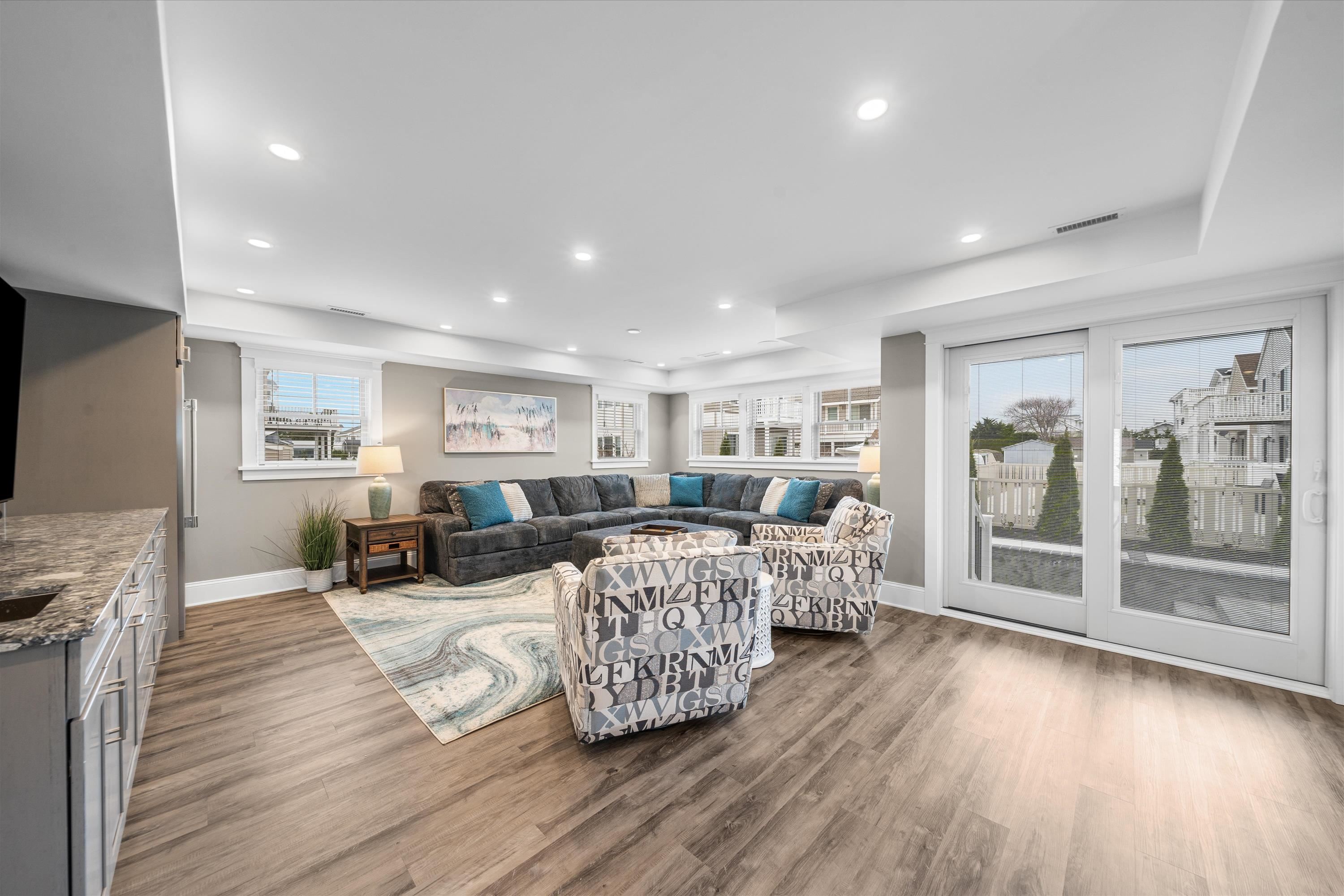 2958 Avalon Avenue - Picture 25