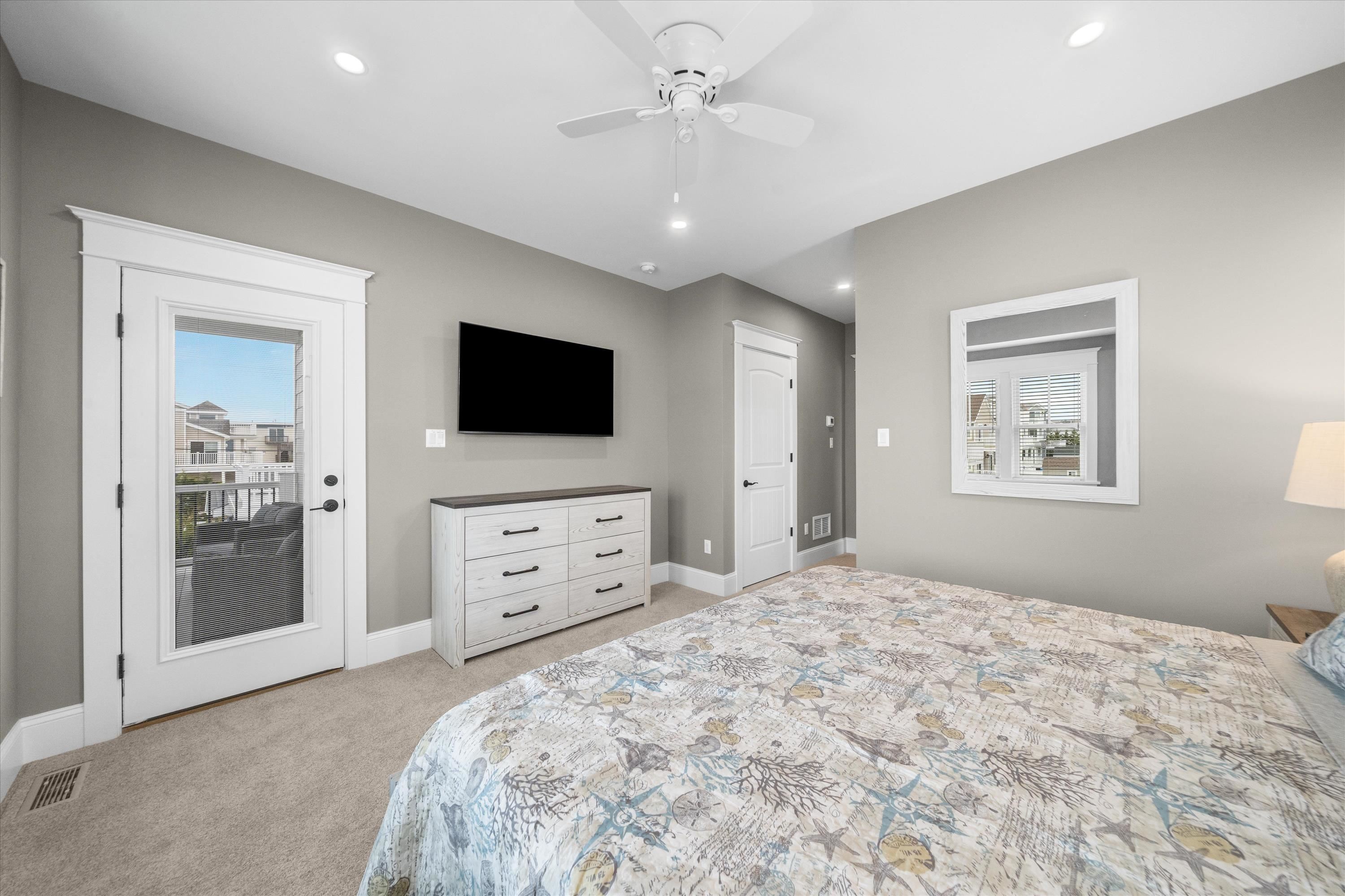 2958 Avalon Avenue - Picture 35