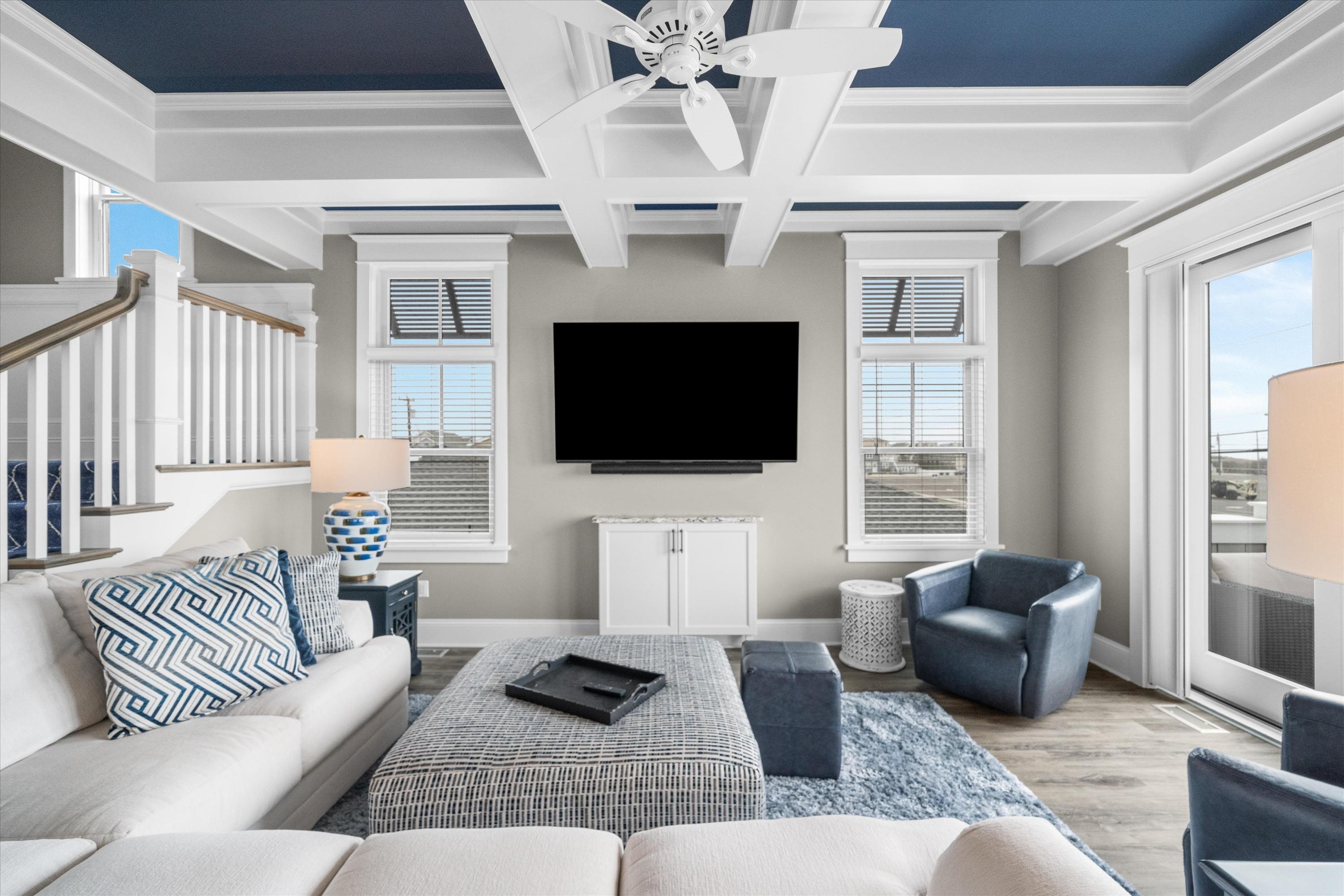 2958 Avalon Avenue - Picture 4