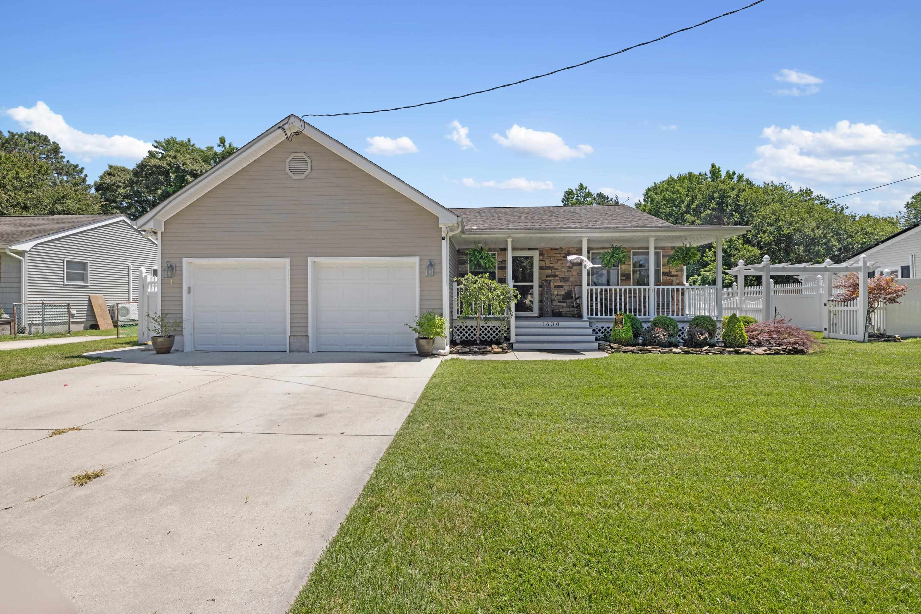 The deSatnick Real Estate Team