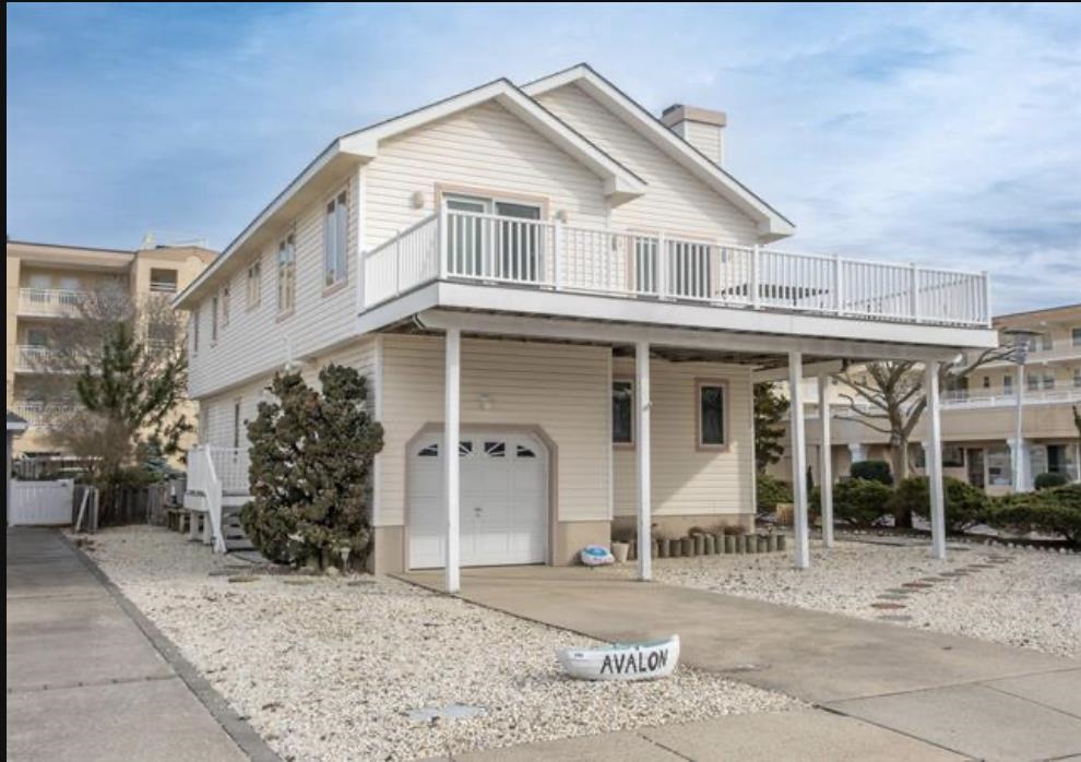 141 8th Street - Avalon