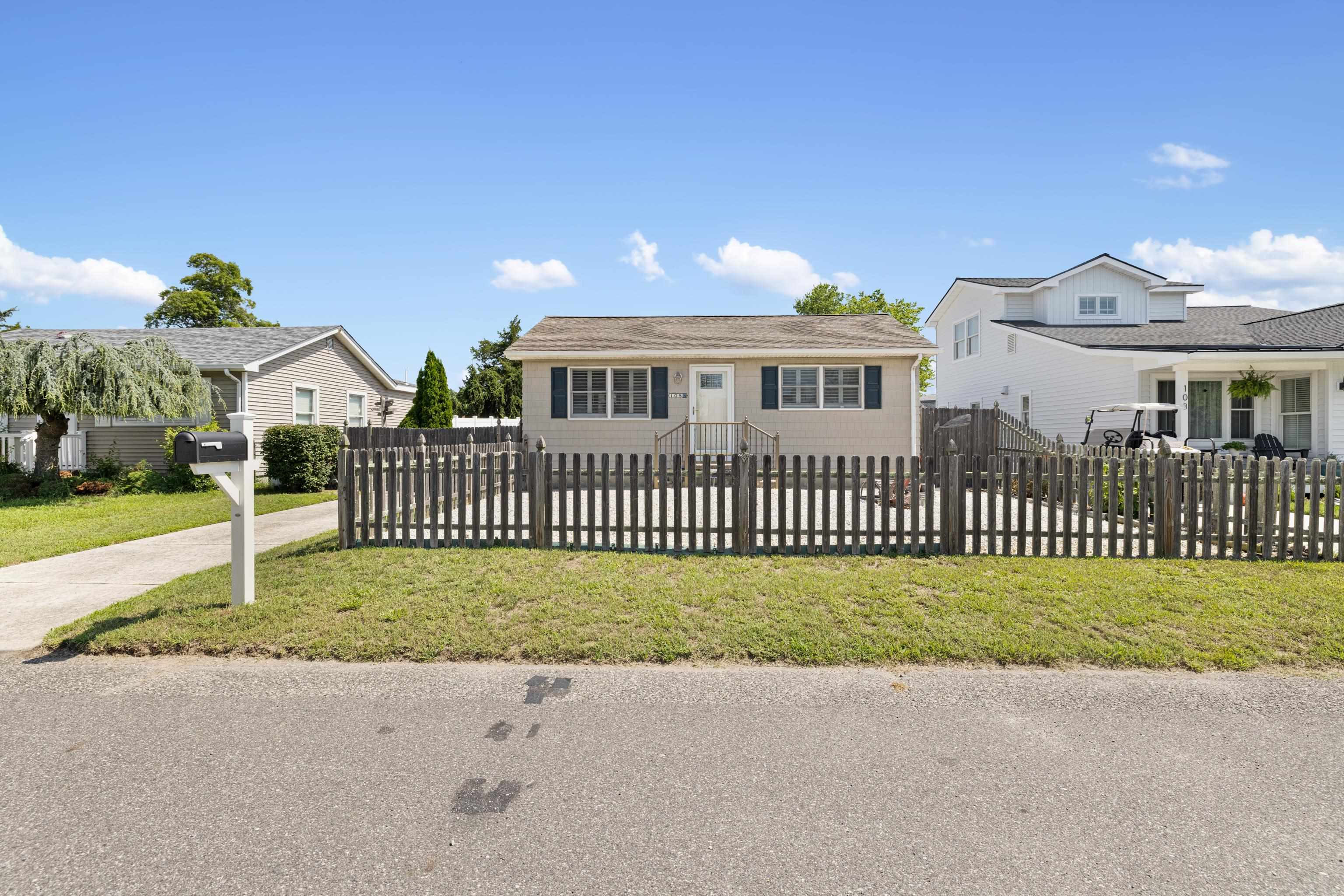 The deSatnick Real Estate Team