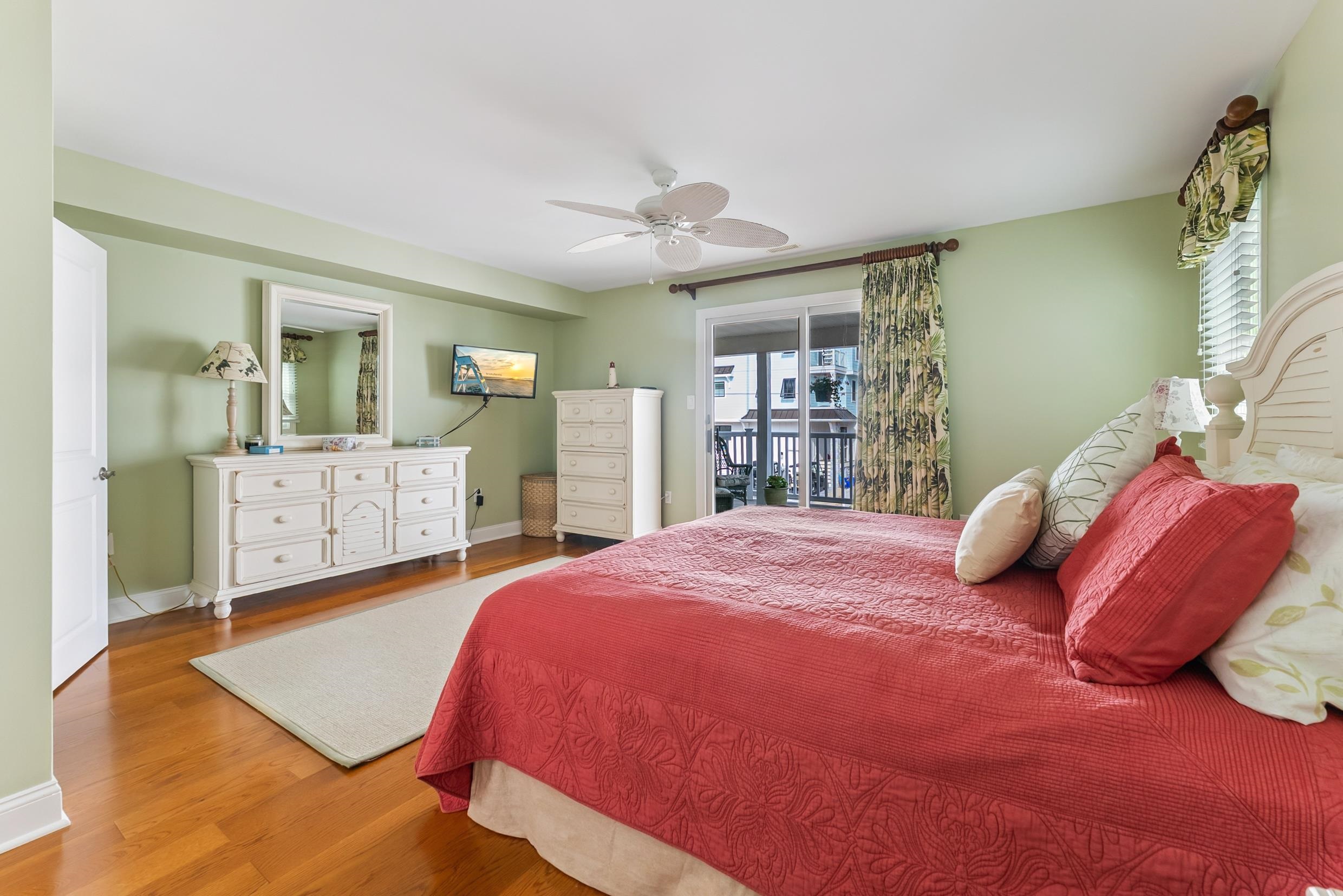 7700 Pleasure Avenue