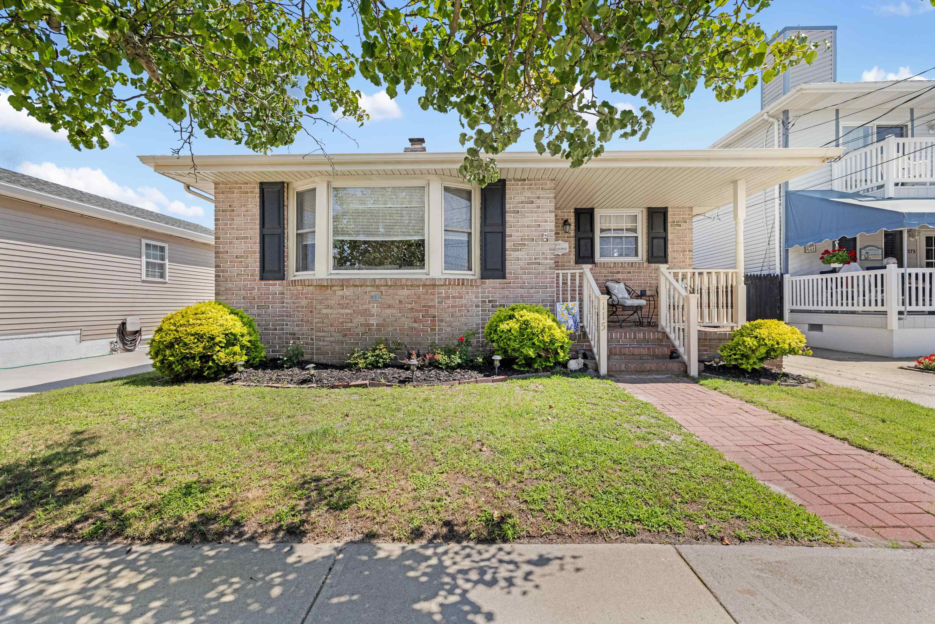 The deSatnick Real Estate Team