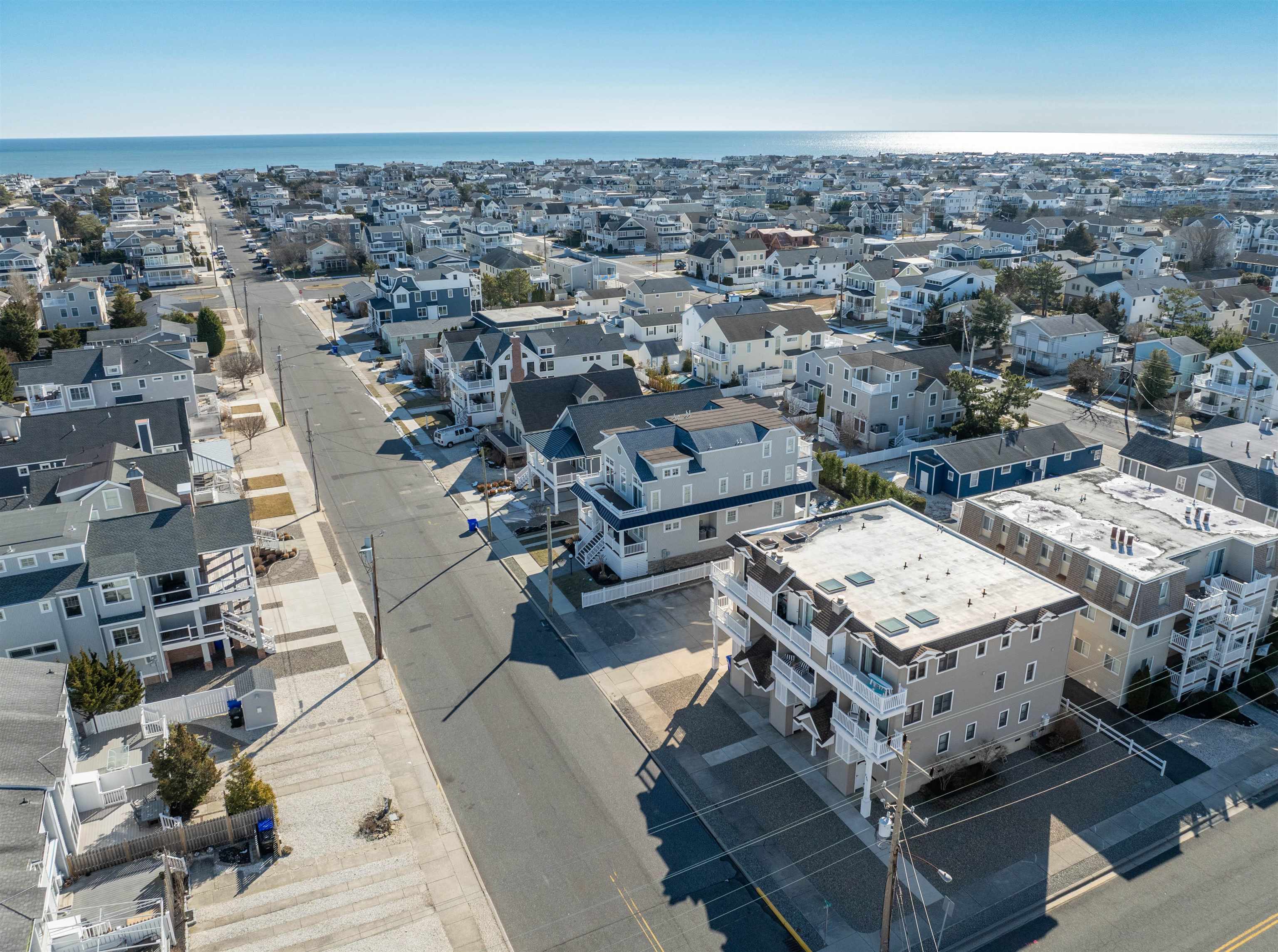 286 16th Street - Picture 2