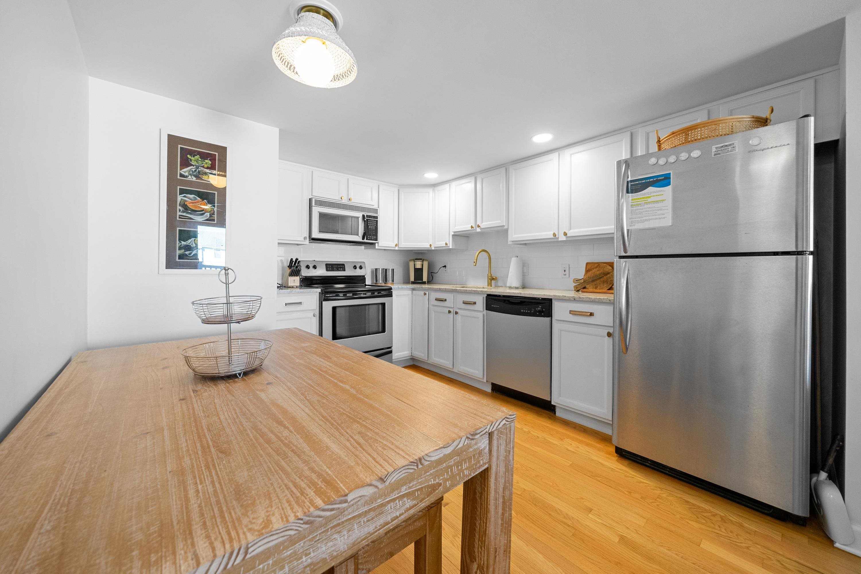 286 16th Street - Picture 17