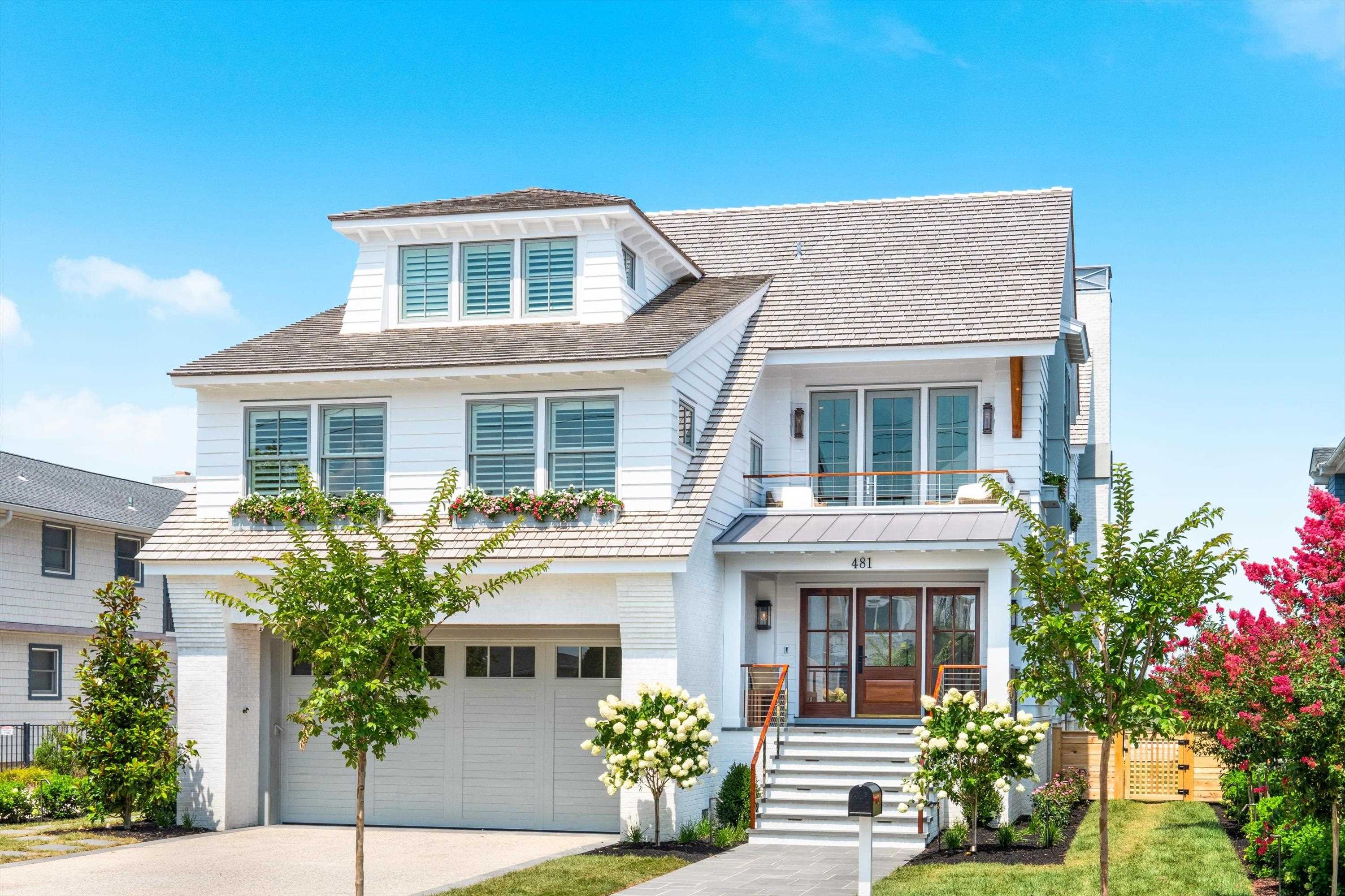 481 42nd Street - Picture 1