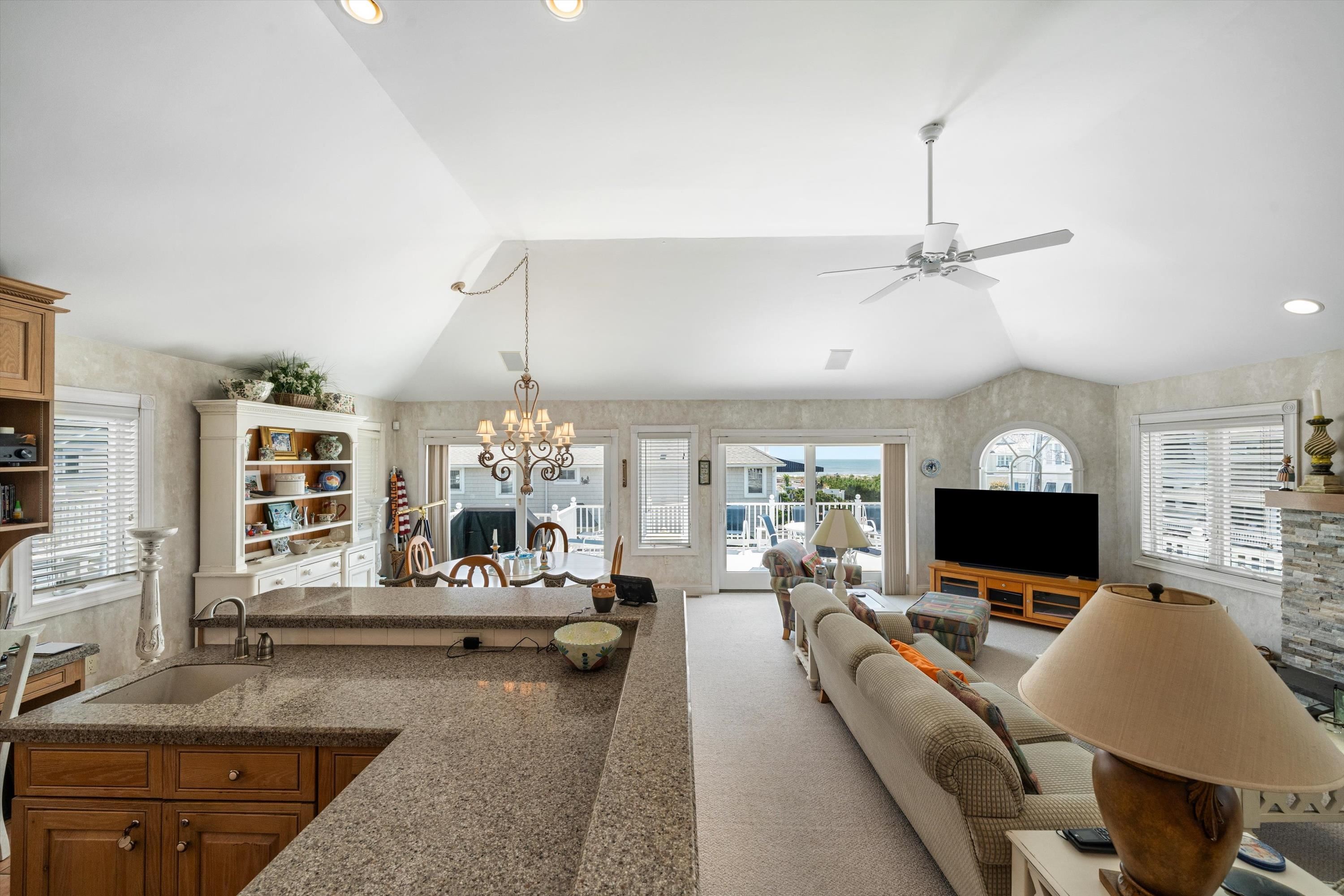 14 103rd Street - Picture 16