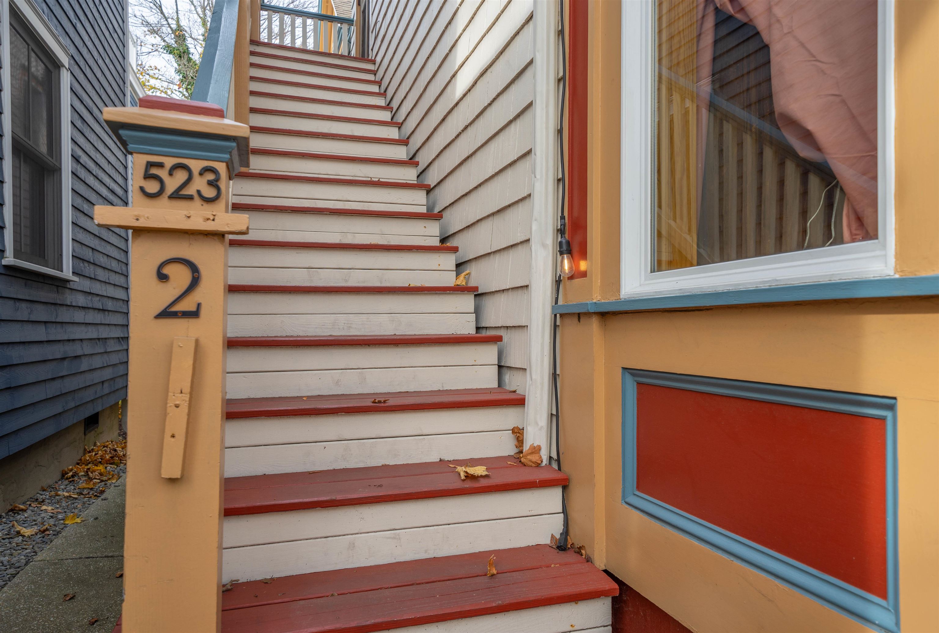 523 Lafayette Street Unit:2