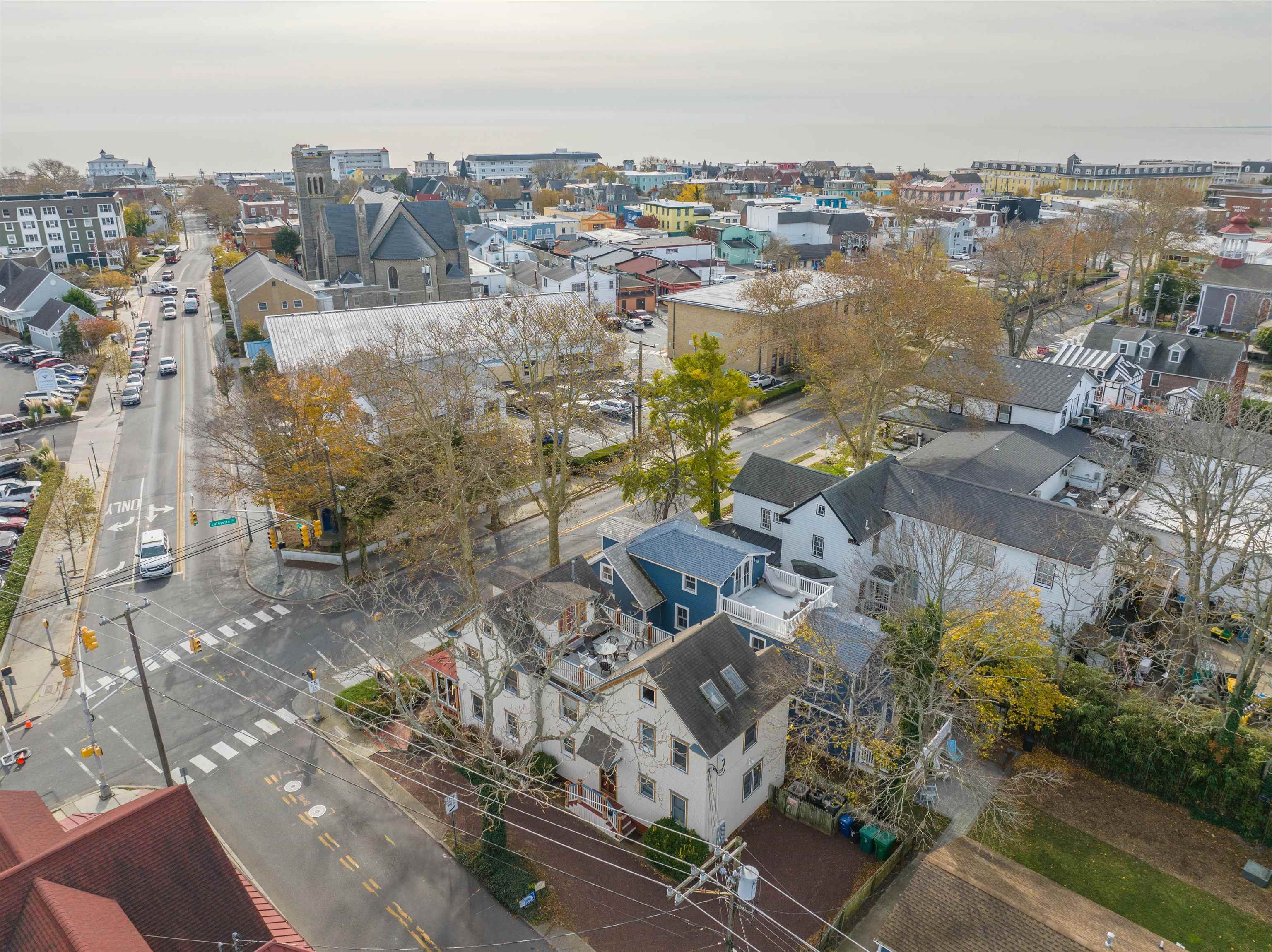 523 Lafayette Street Unit:2