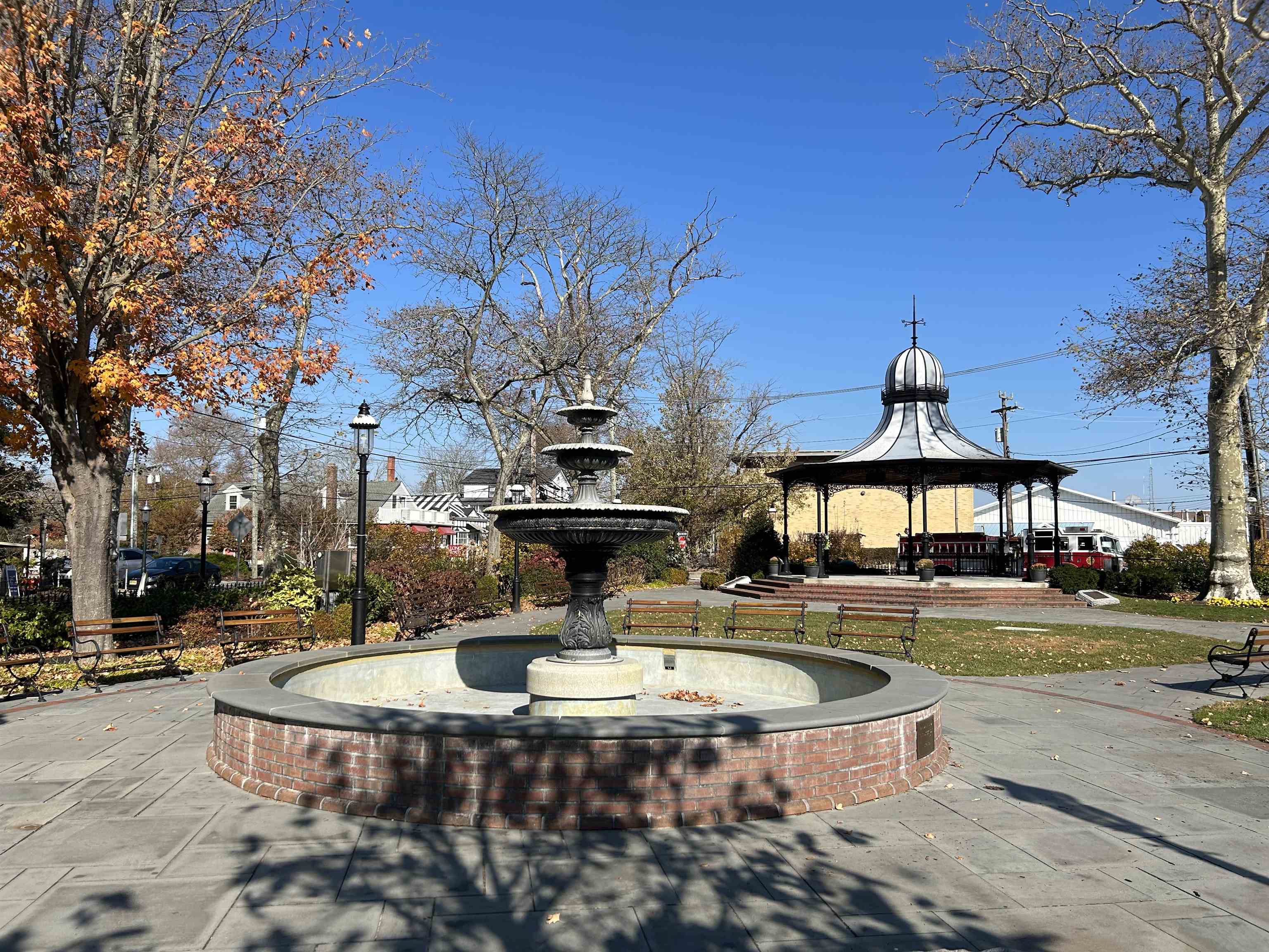 523 Lafayette Street Unit:2