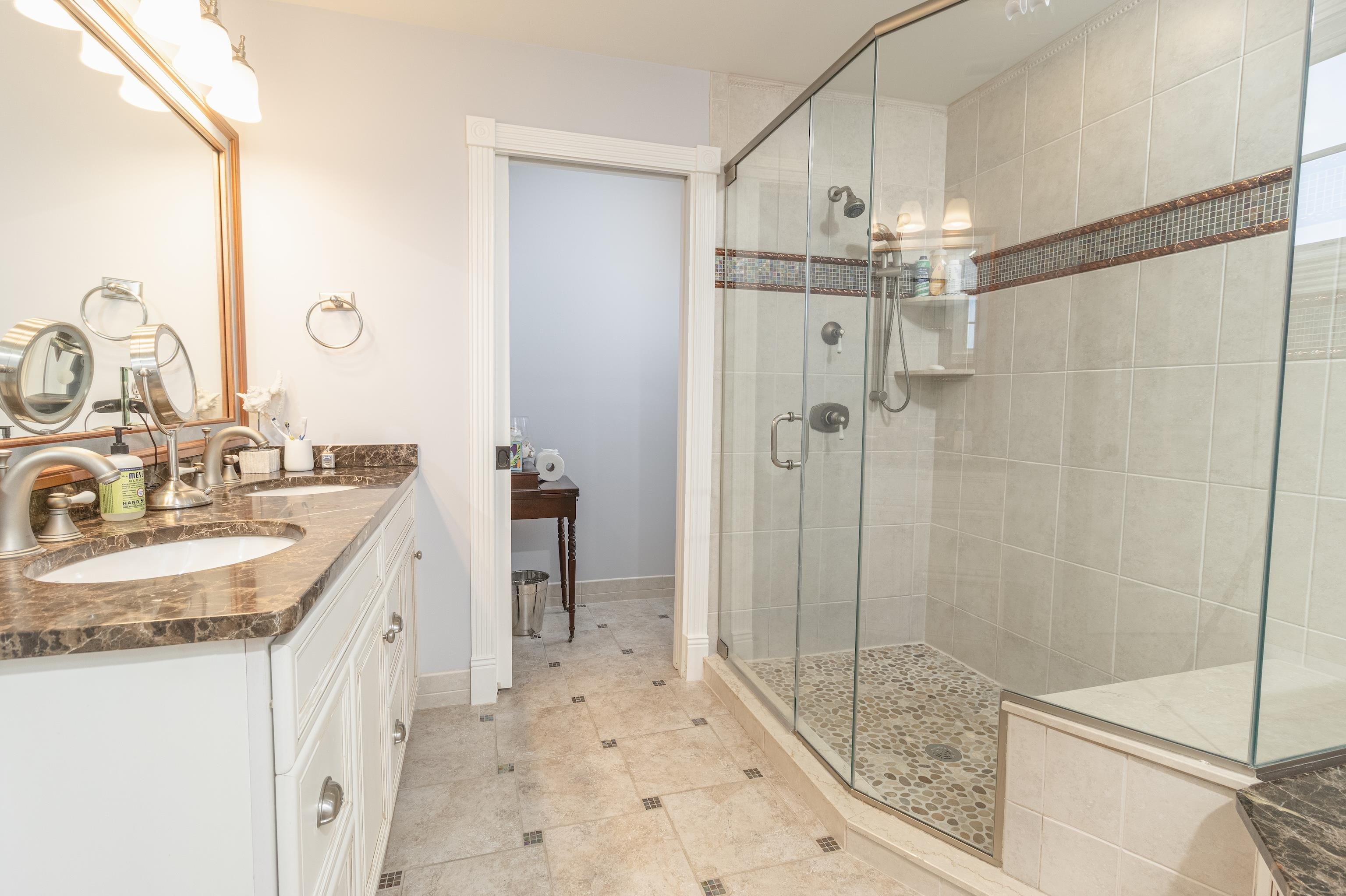 1269 1st Avenue - Picture 34