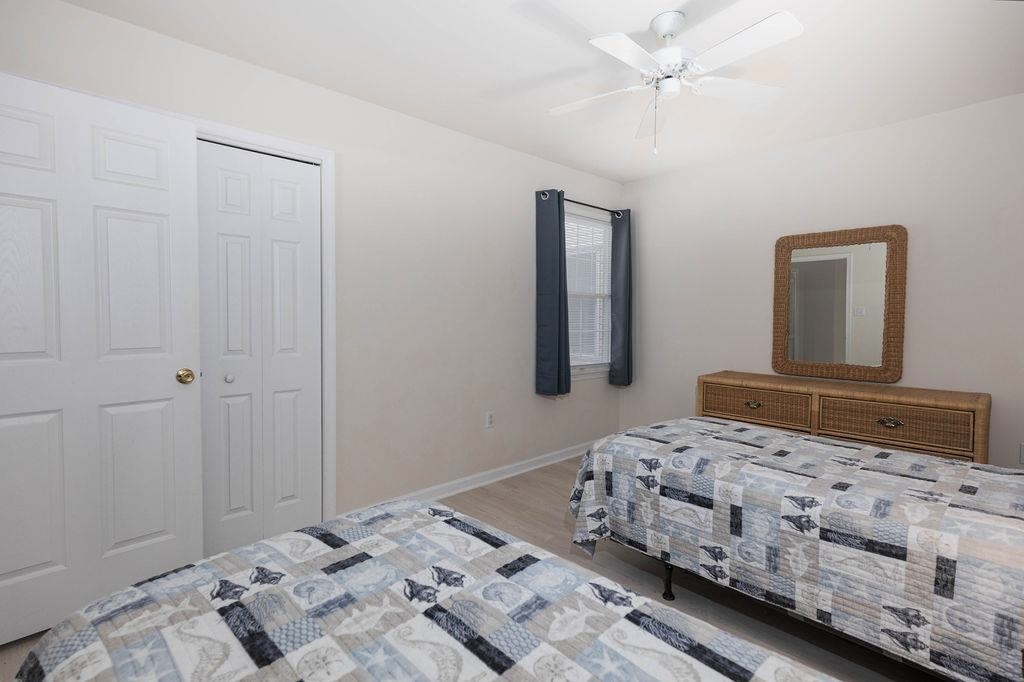 301 E Leaming Avenue