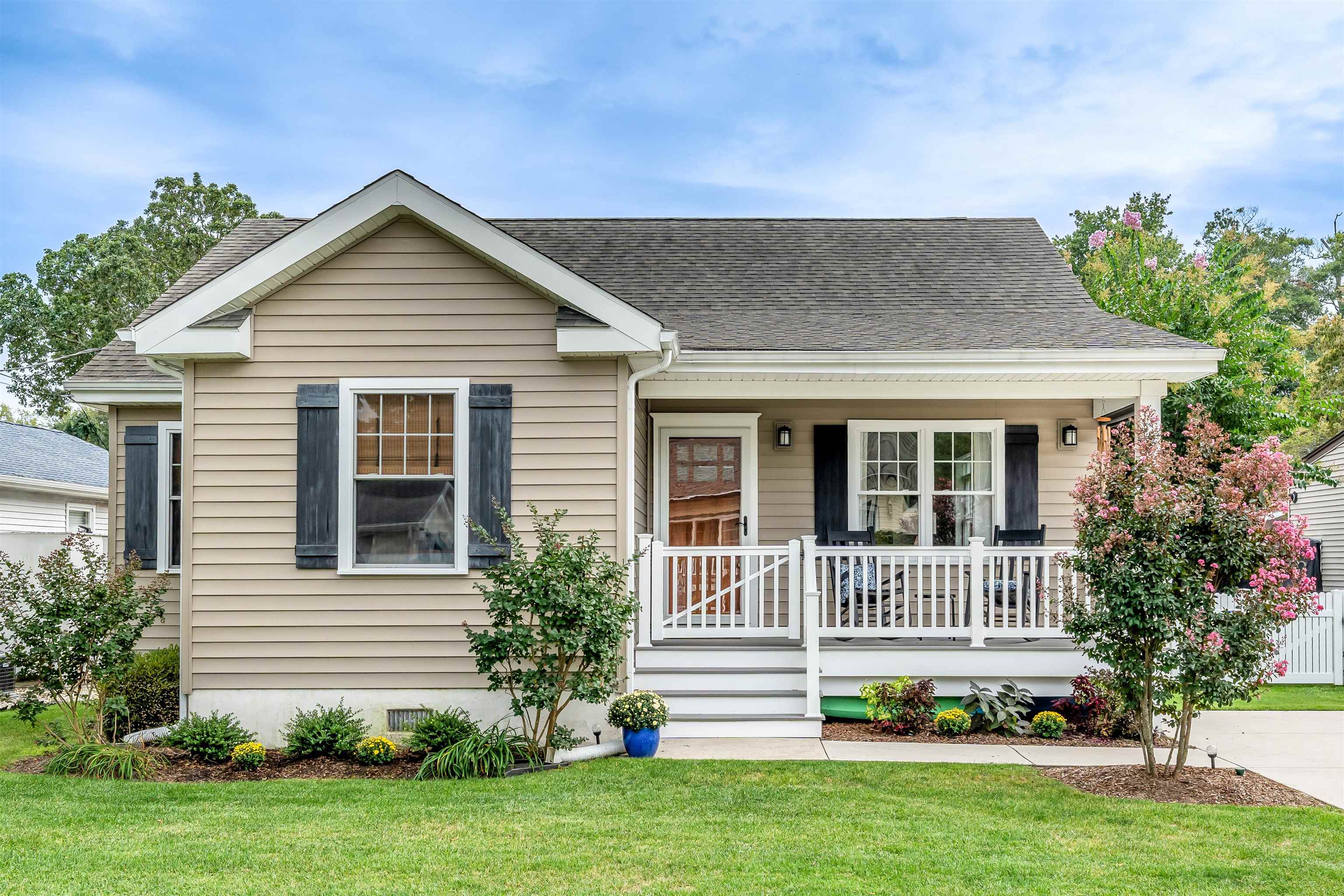 412 Hollywood Road-Villas