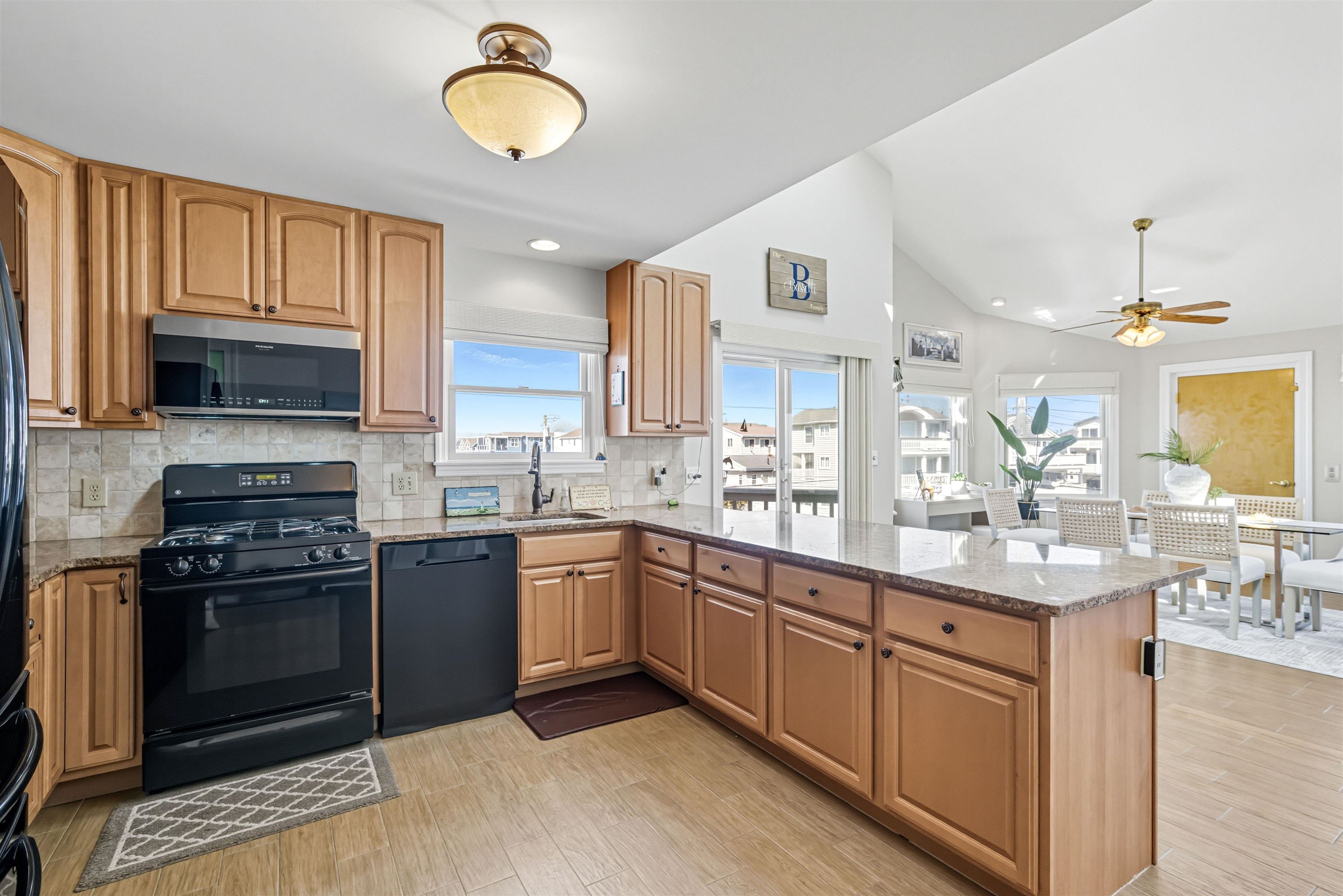 18 60th Street - Picture 15