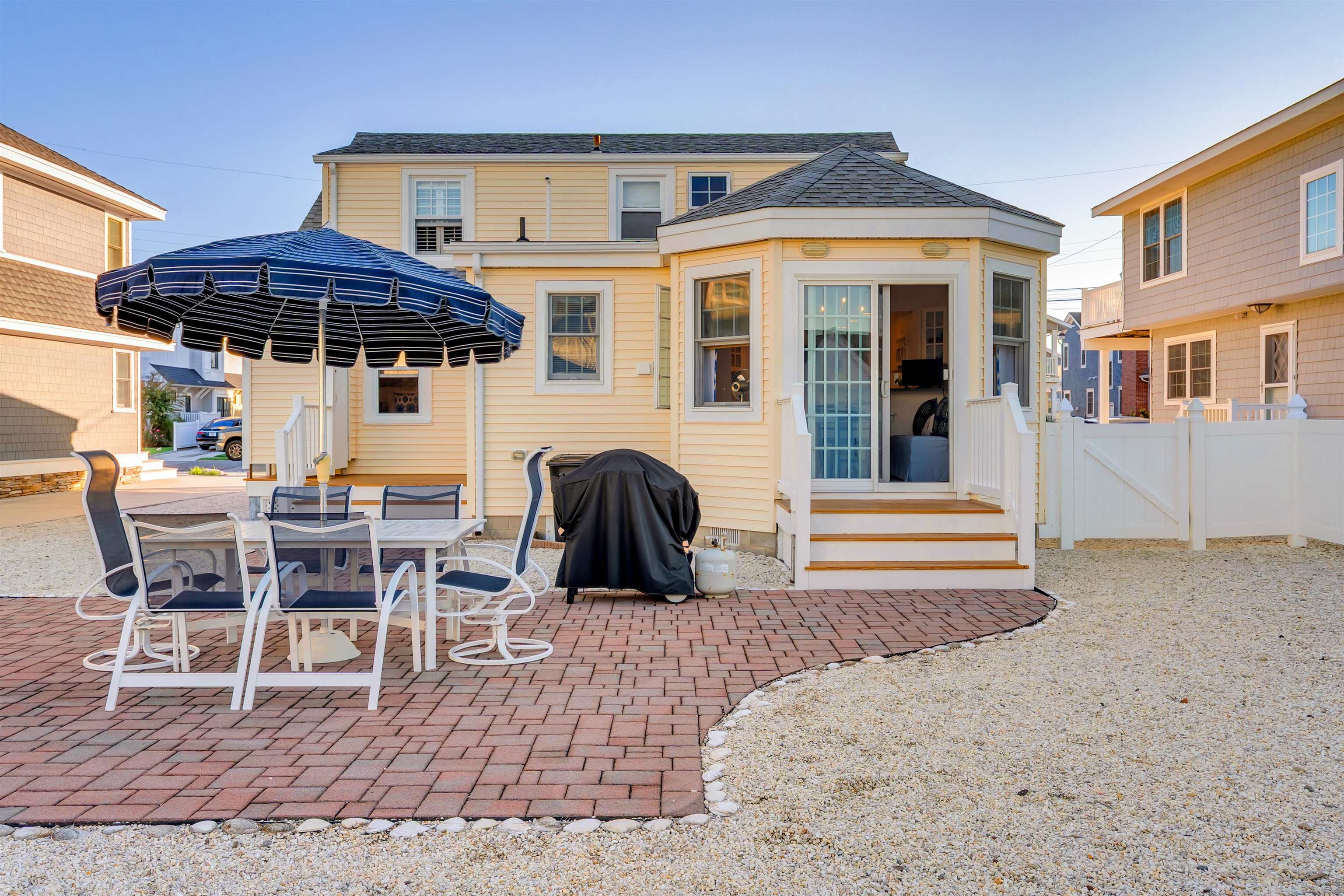 154 98th Street - Picture 33