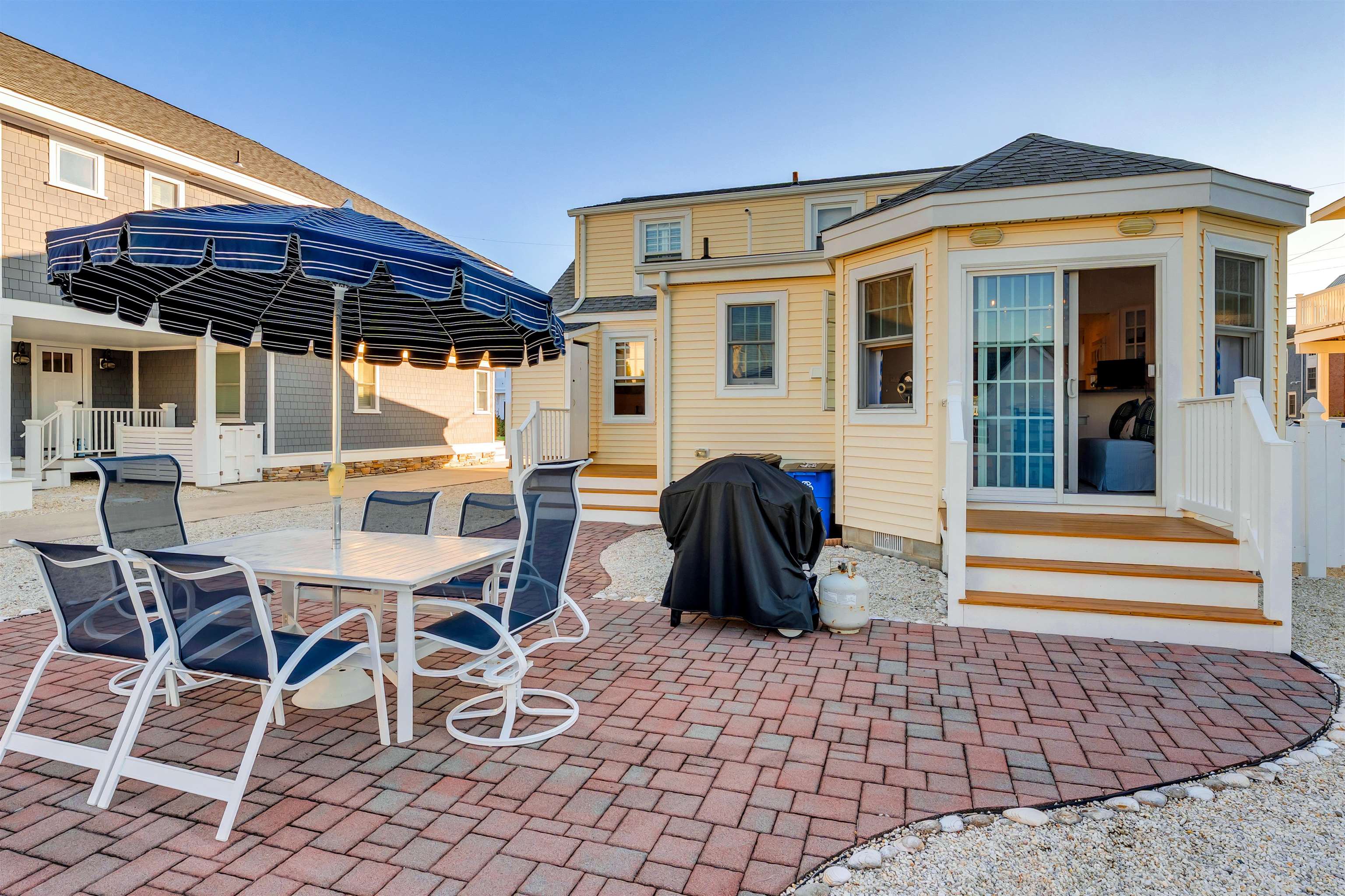 154 98th Street - Picture 39