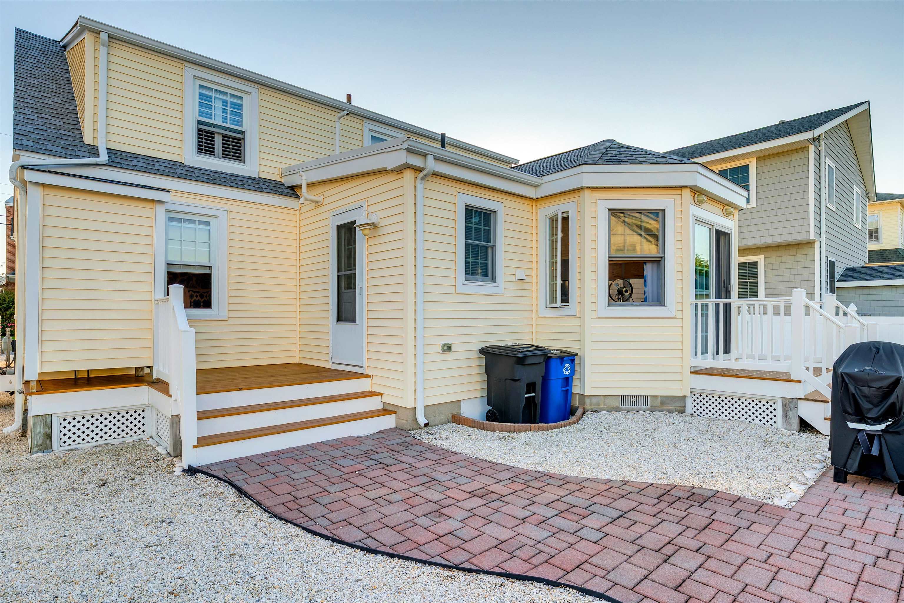 154 98th Street - Picture 40