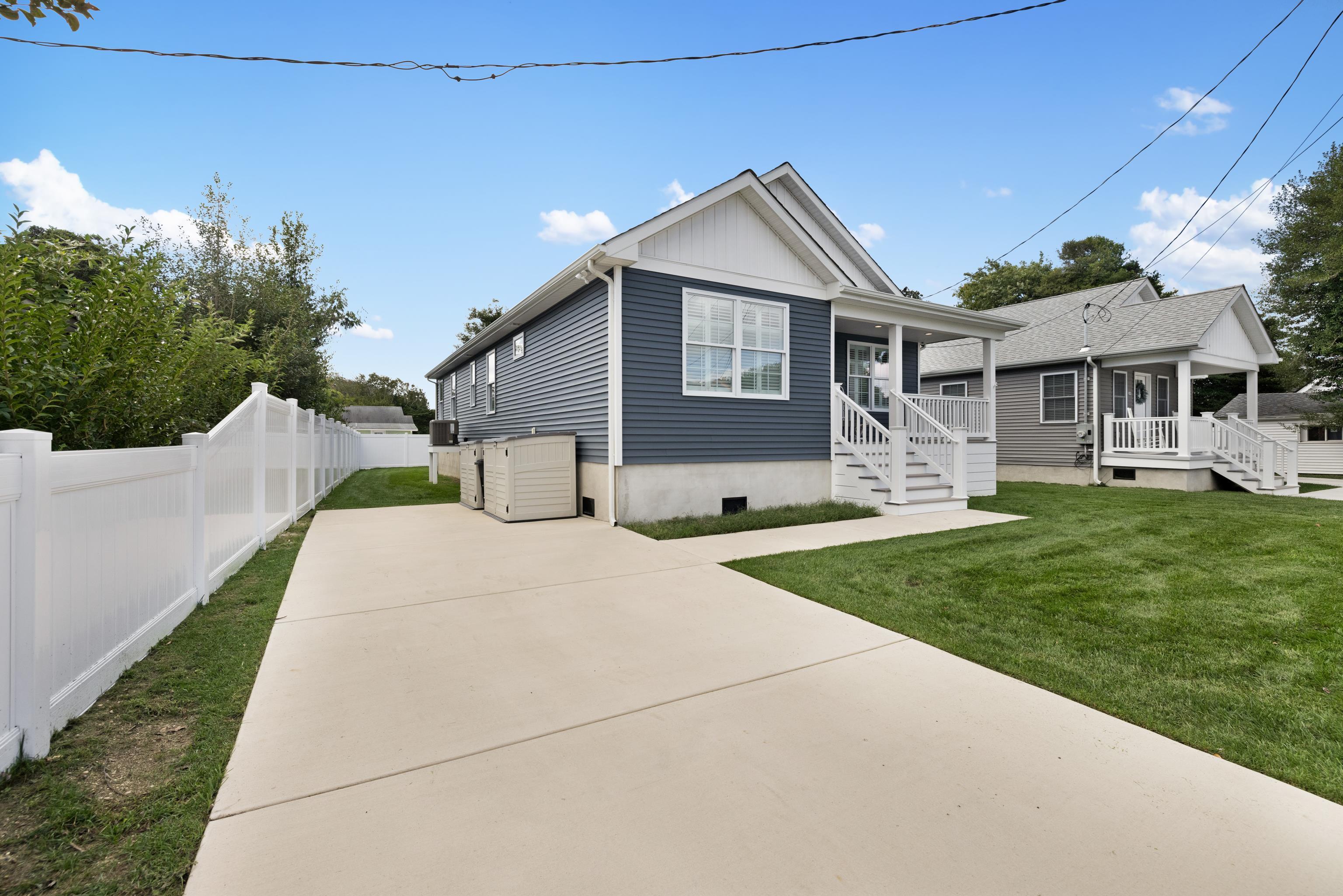 The deSatnick Real Estate Team