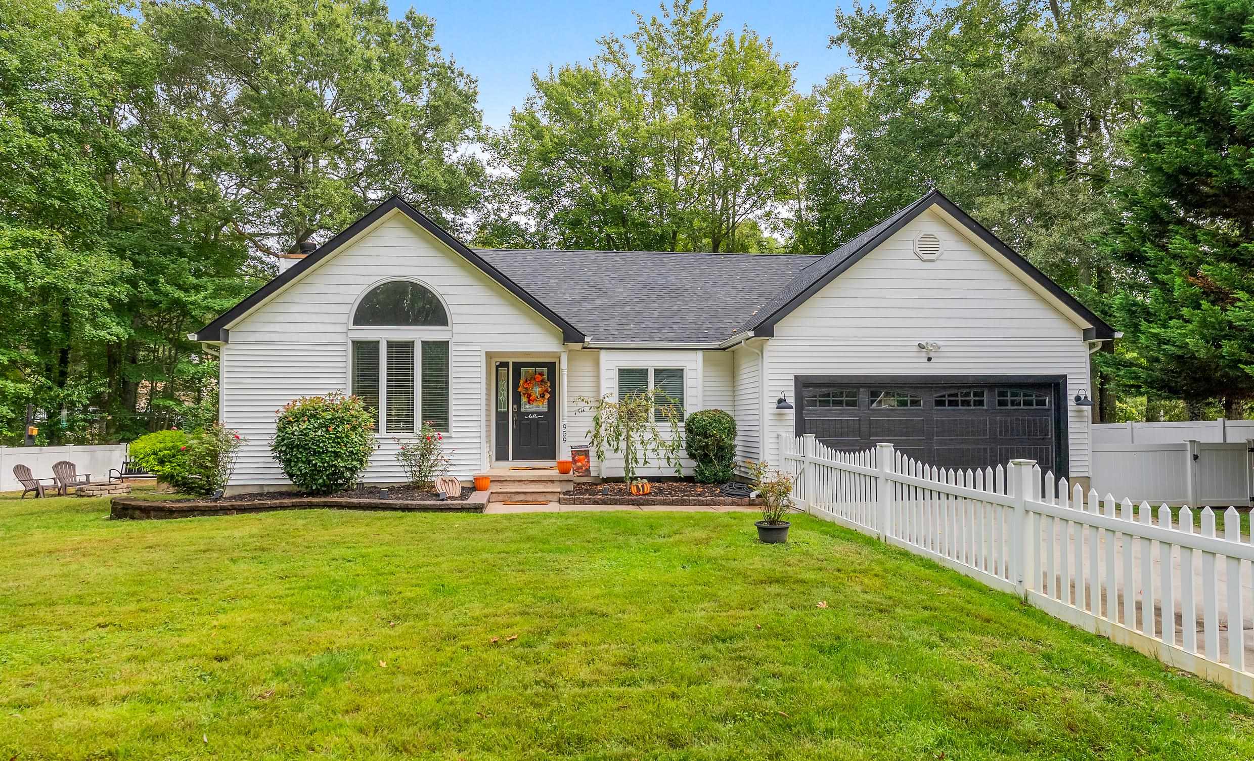 959 Lenape Drive-Erma