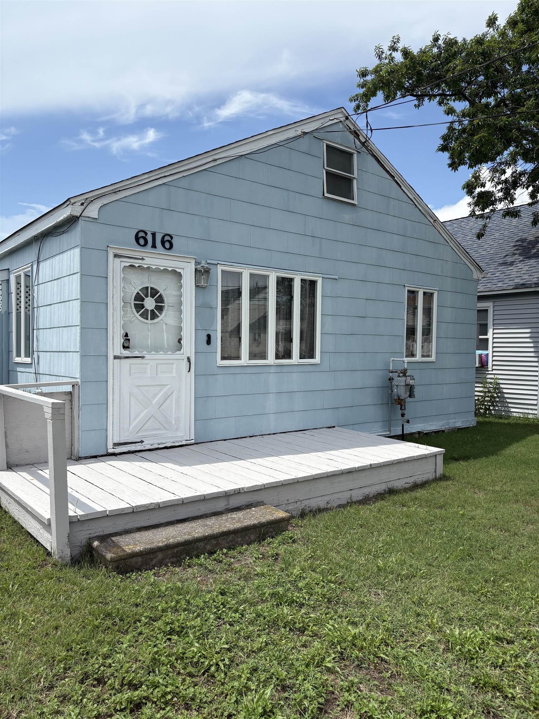 616 W Spruce Avenue